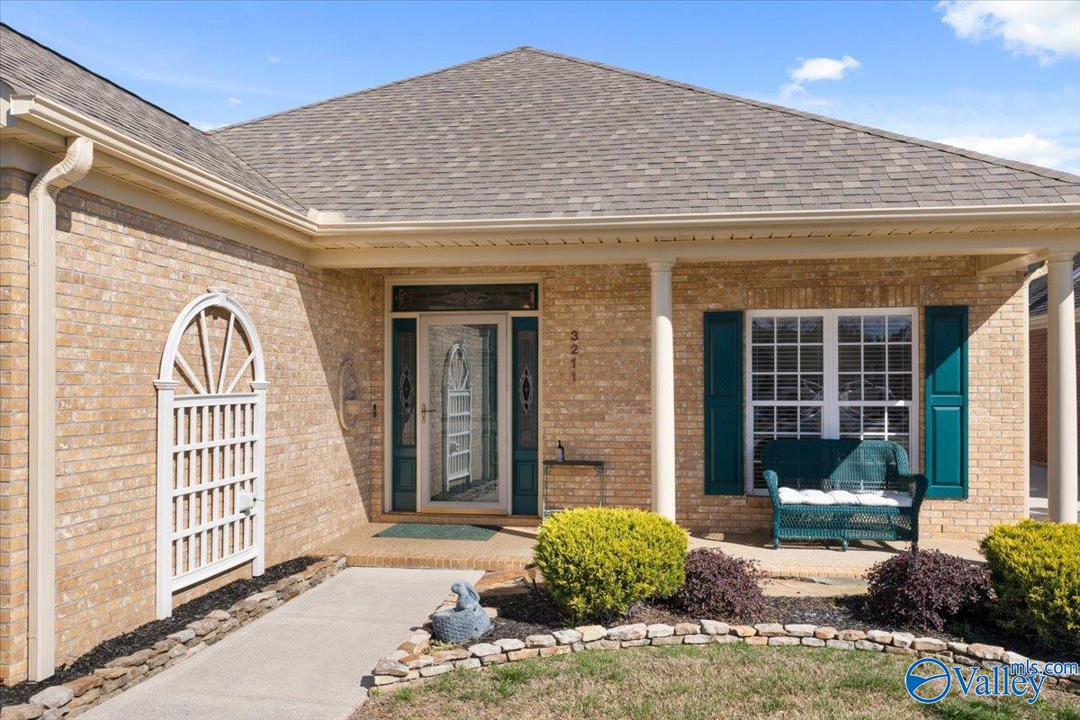 3211 Waterman Drive, Owens Cross Roads, Alabama image 2