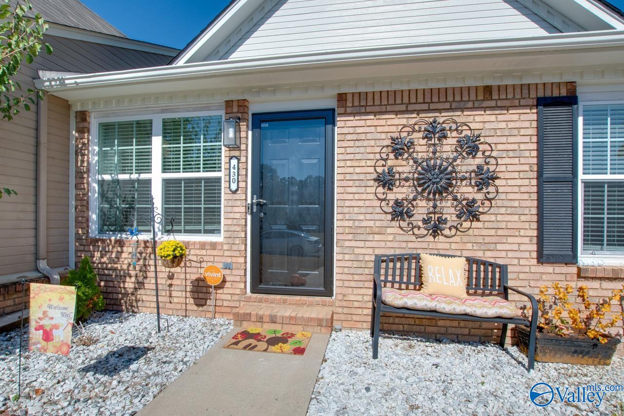 430 Autumnwood Drive, Decatur, Alabama image 2