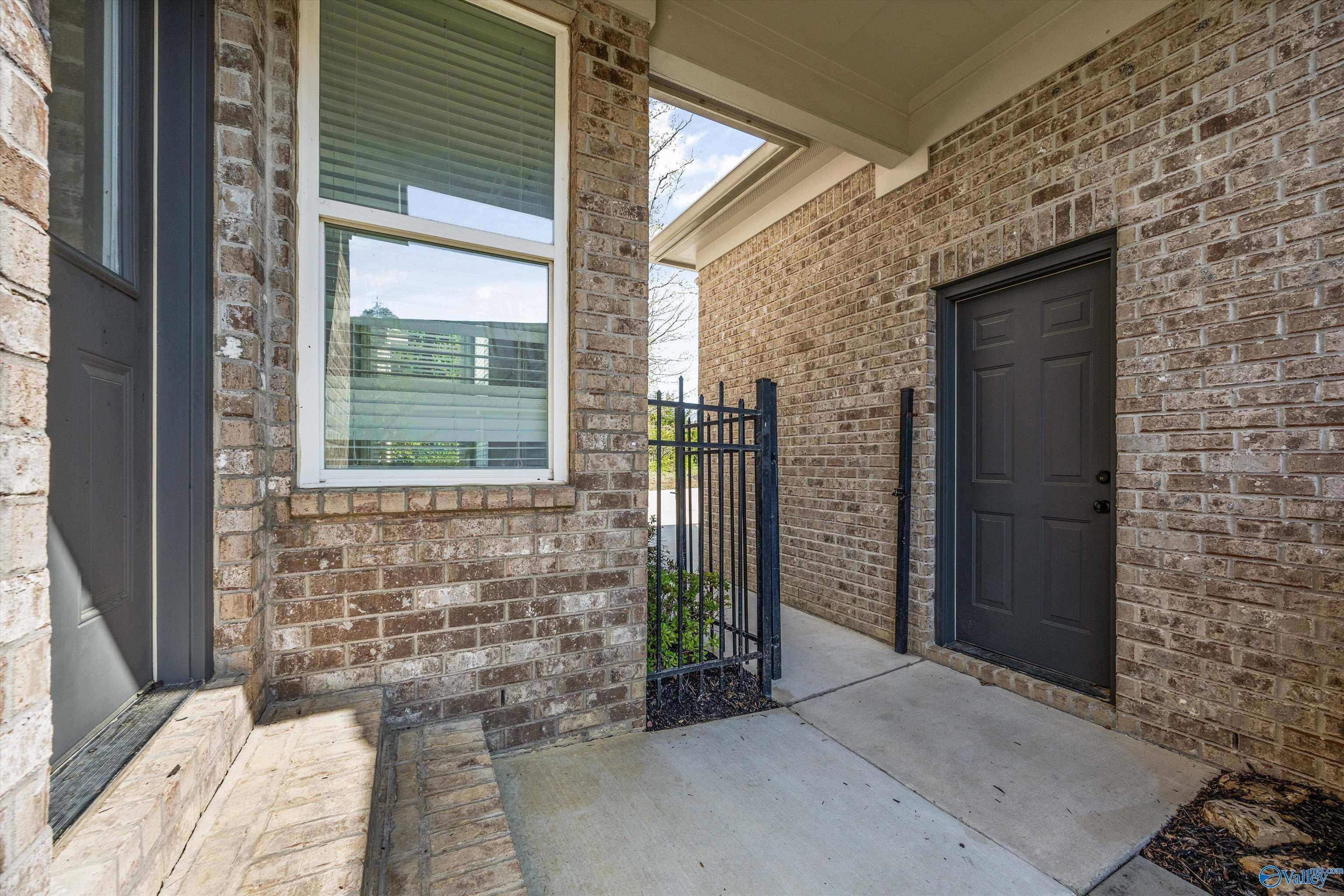 2807 Talon Circle, Huntsville, Alabama image 4