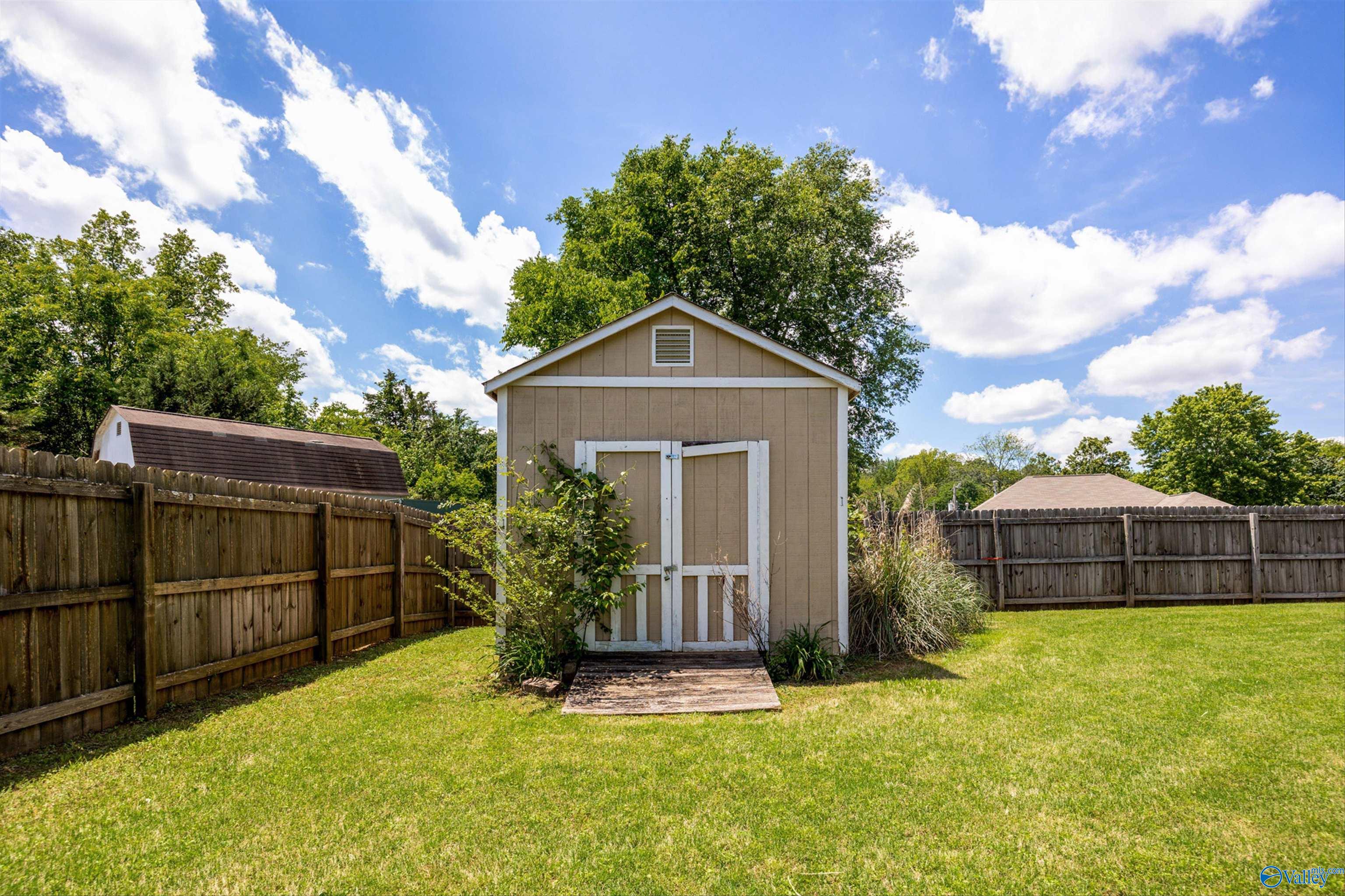 204 Harlans Circle, Huntsville, Alabama image 25