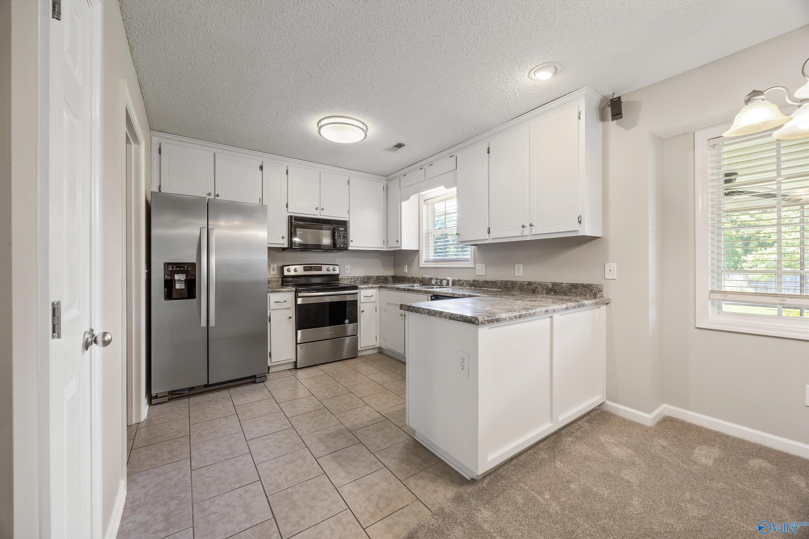 204 Harlans Circle, Huntsville, Alabama image 9