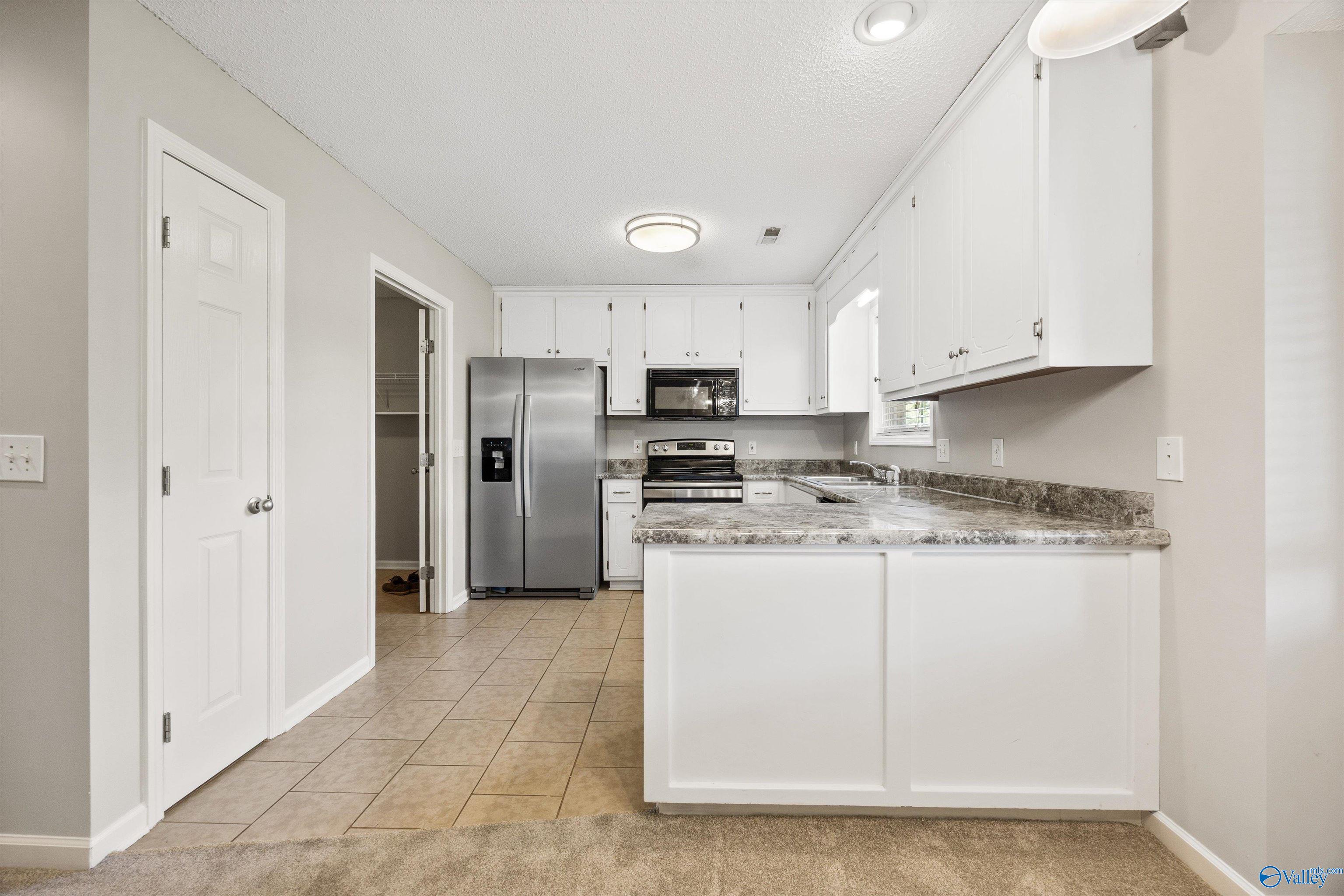 204 Harlans Circle, Huntsville, Alabama image 8