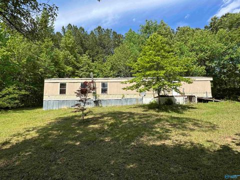 Mobile Home For Sale - 750 Hart Court<br/> Jefferson County, Warrior, AL 35180