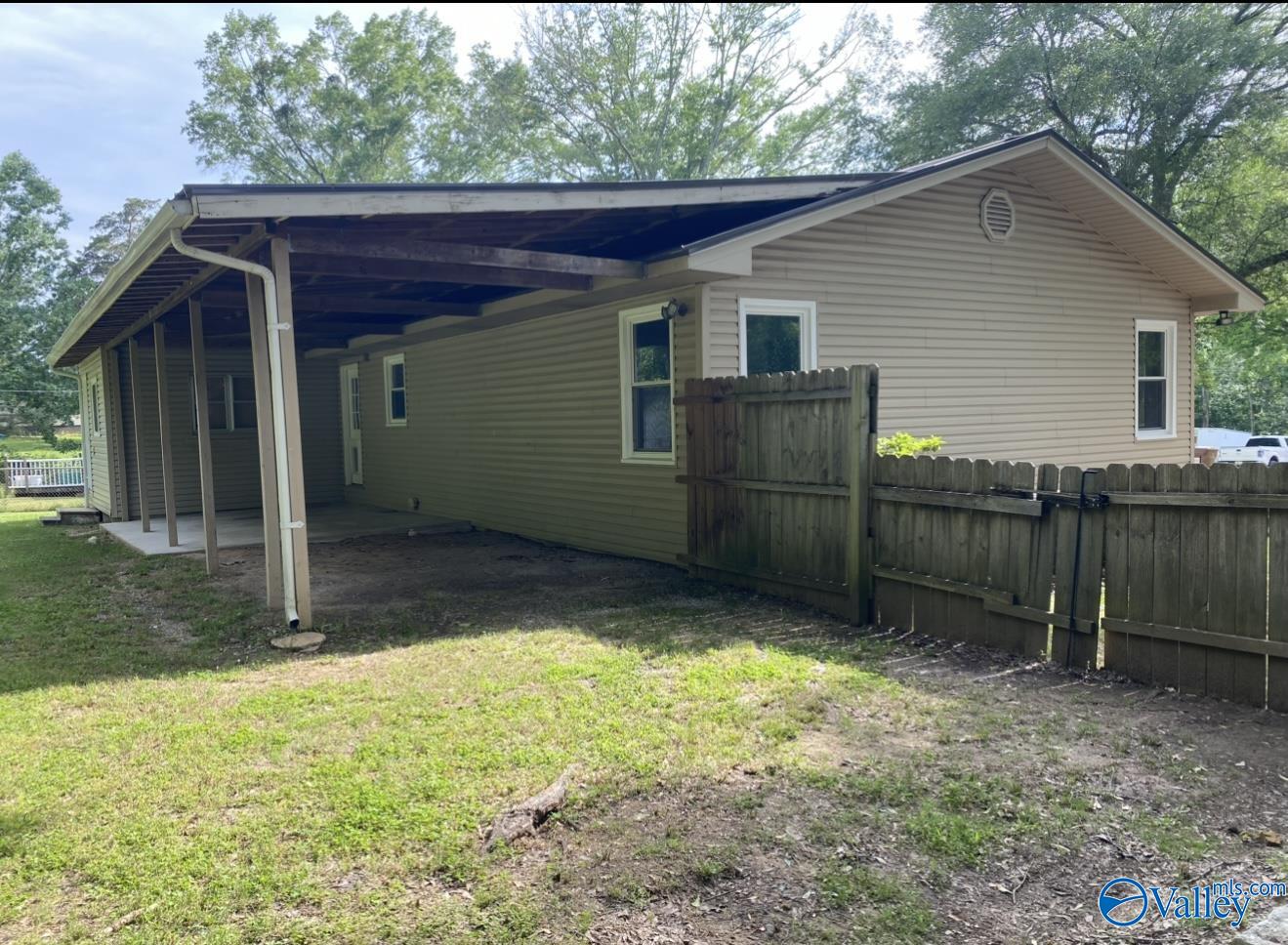 230 Hampton Road, Hartselle, Alabama image 8