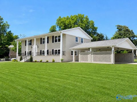 Homes For Sale - 7800 Chadwell Road<br/> Huntsville, AL 35802