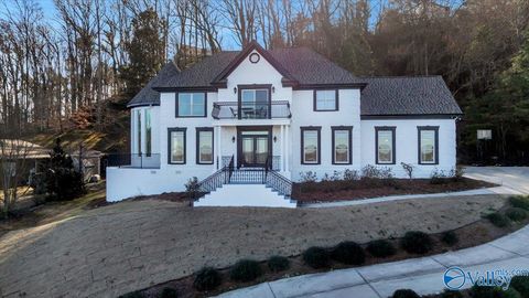 Apartment For Sale - 3034 Woodvue Road<br/> Guntersville, AL 35976