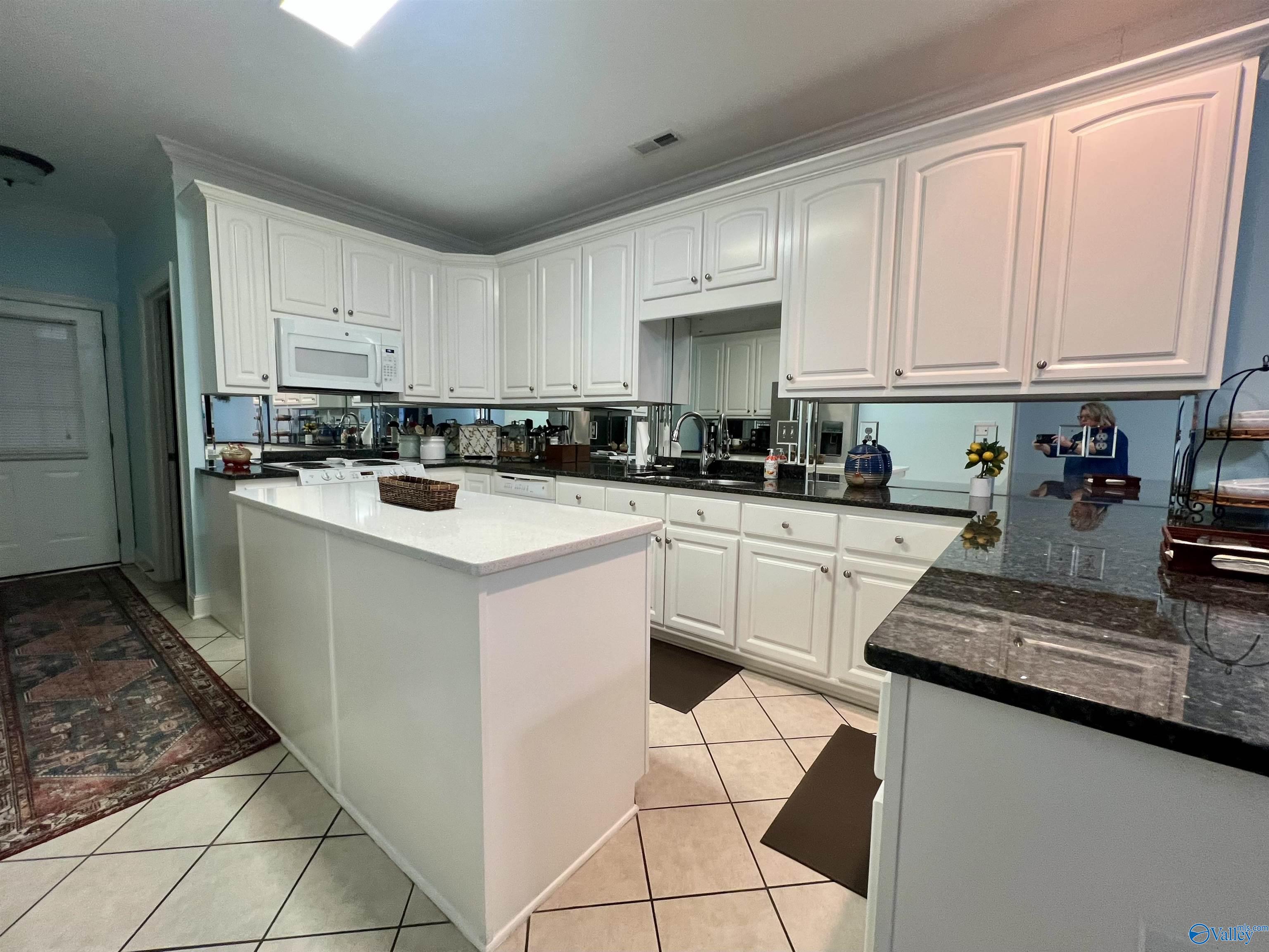 2428 Castle Gate Blvd, Decatur, Alabama image 14