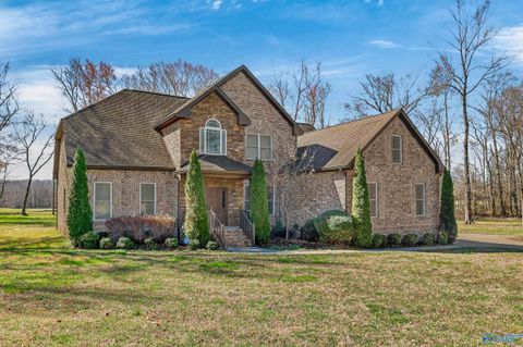 2 Knotting Hill Drive Fayetteville TN 37334