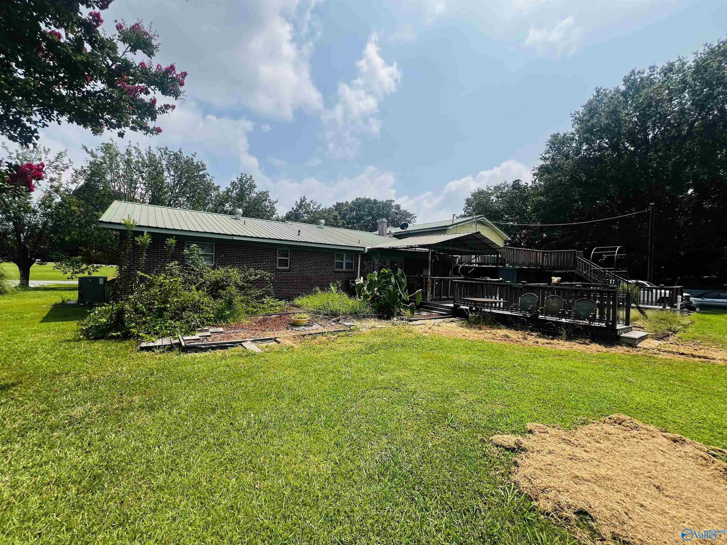 1219 Nance Ford Road, Hartselle, Alabama image 8