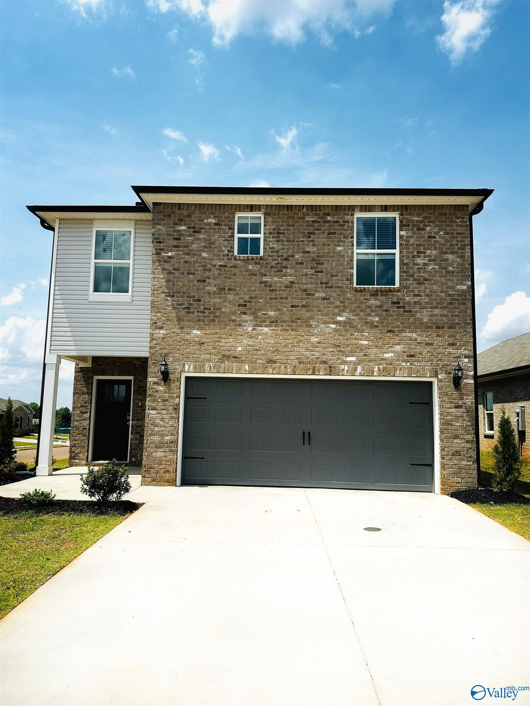 8141 Huspa Avenue, Madison, Alabama image 1