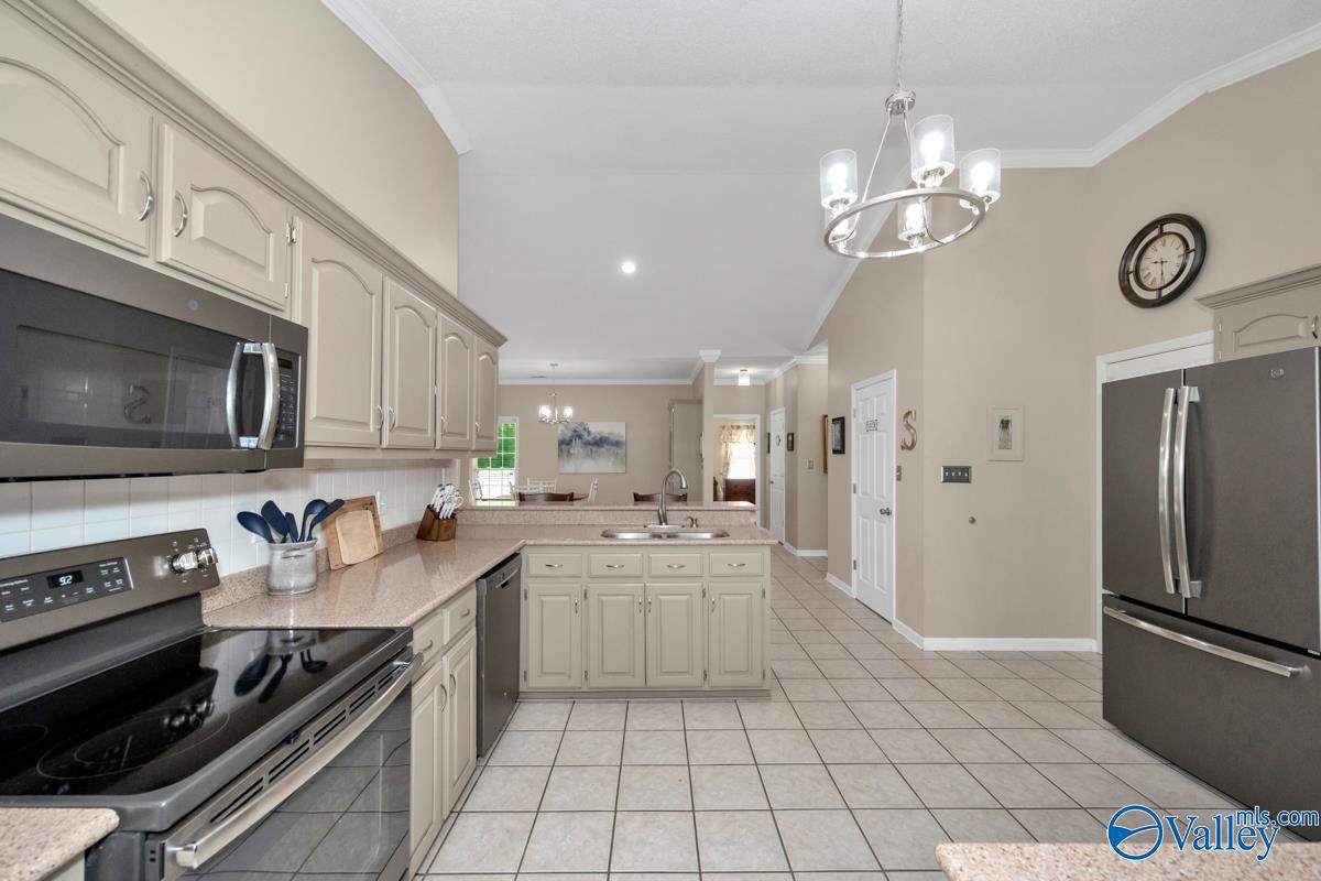 26184 Mooresville Road, Elkmont, Alabama image 20