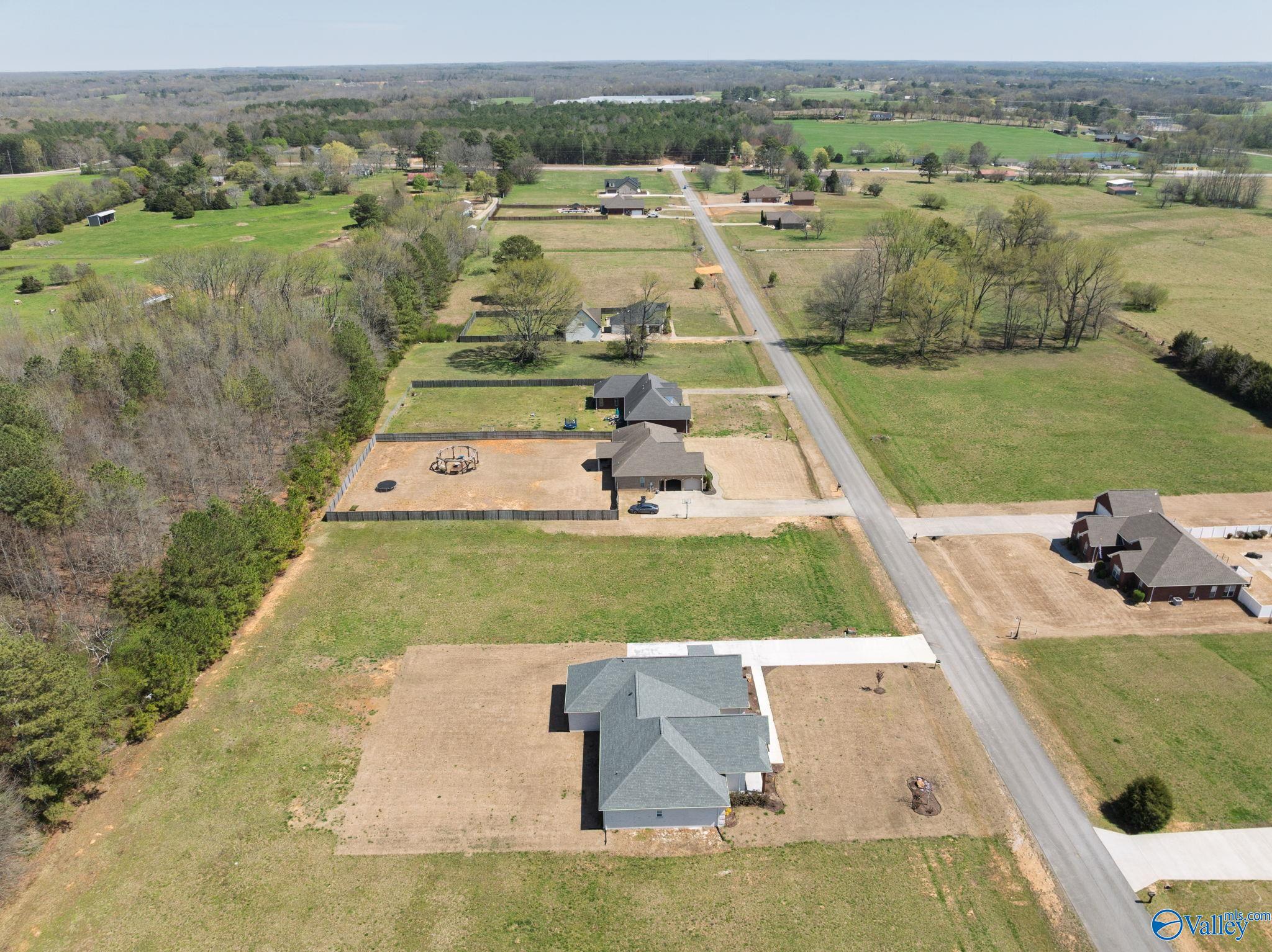 284 Brothers Lane, Rogersville, Alabama image 15