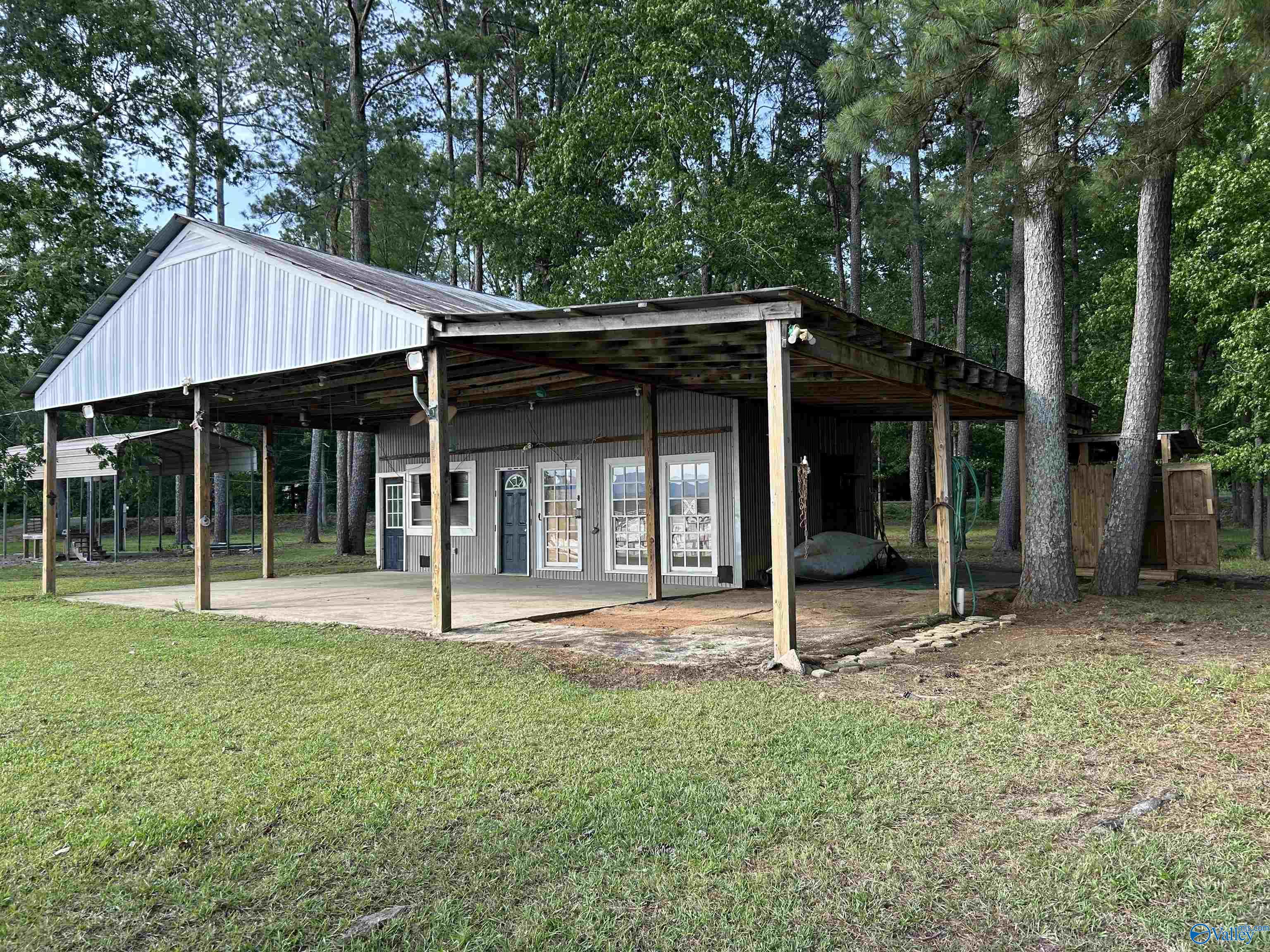 1165 Sunset Drive, Leesburg, Alabama image 2