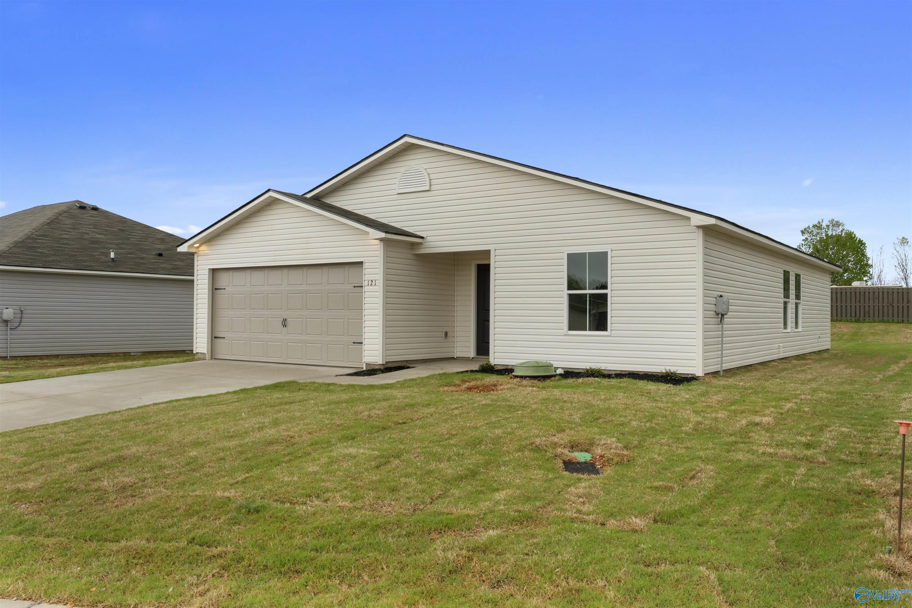 121 Olde Hearth Road, New Market, Alabama image 3