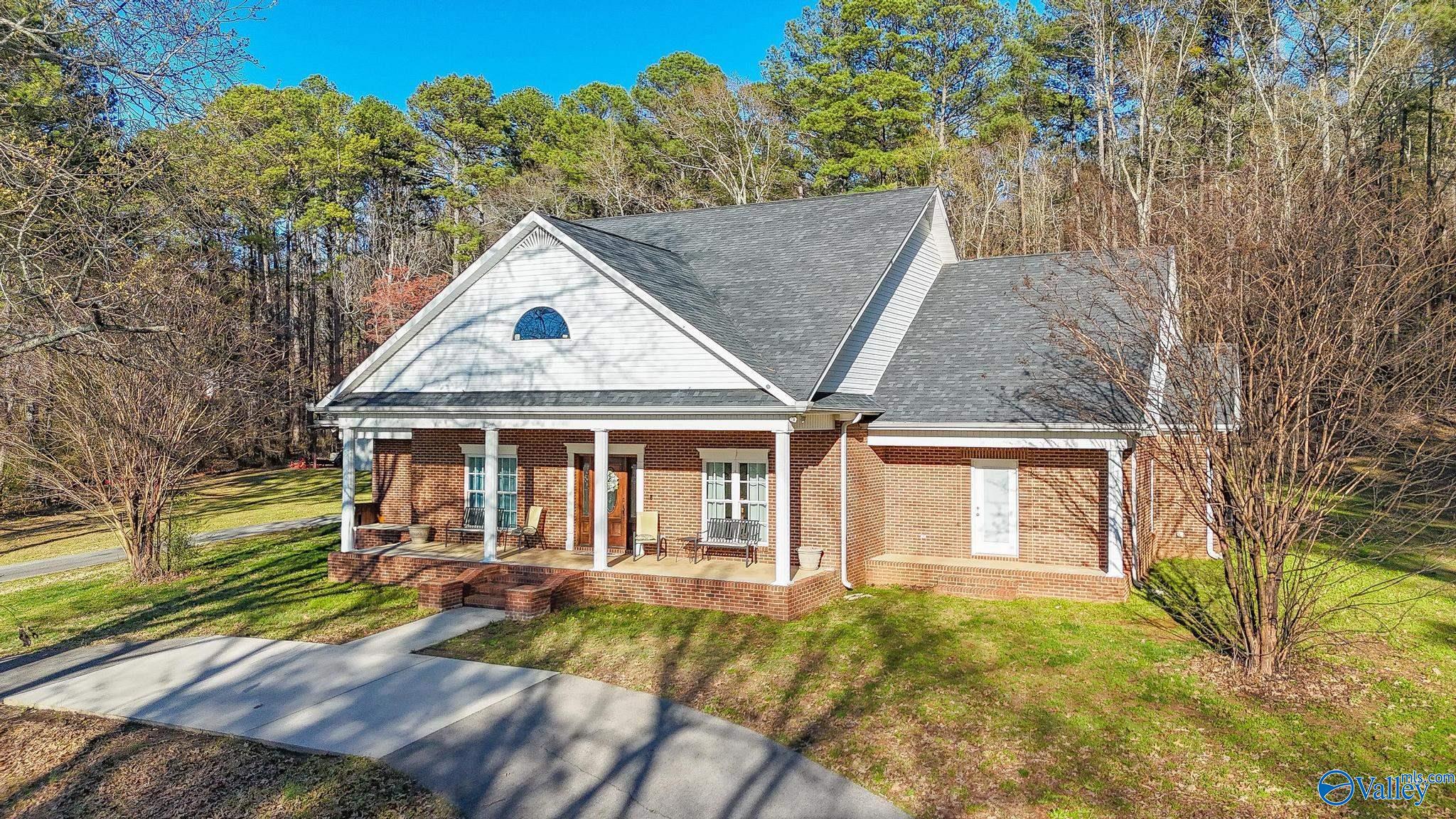 30 NE Gurley Road, Decatur, Alabama image 1