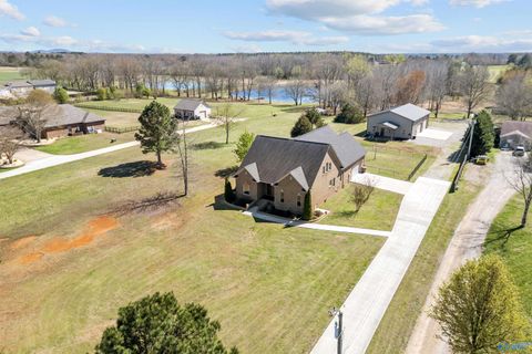Photo of 25558 Bain Road, Athens, AL 35613 (MLS # 21912950)