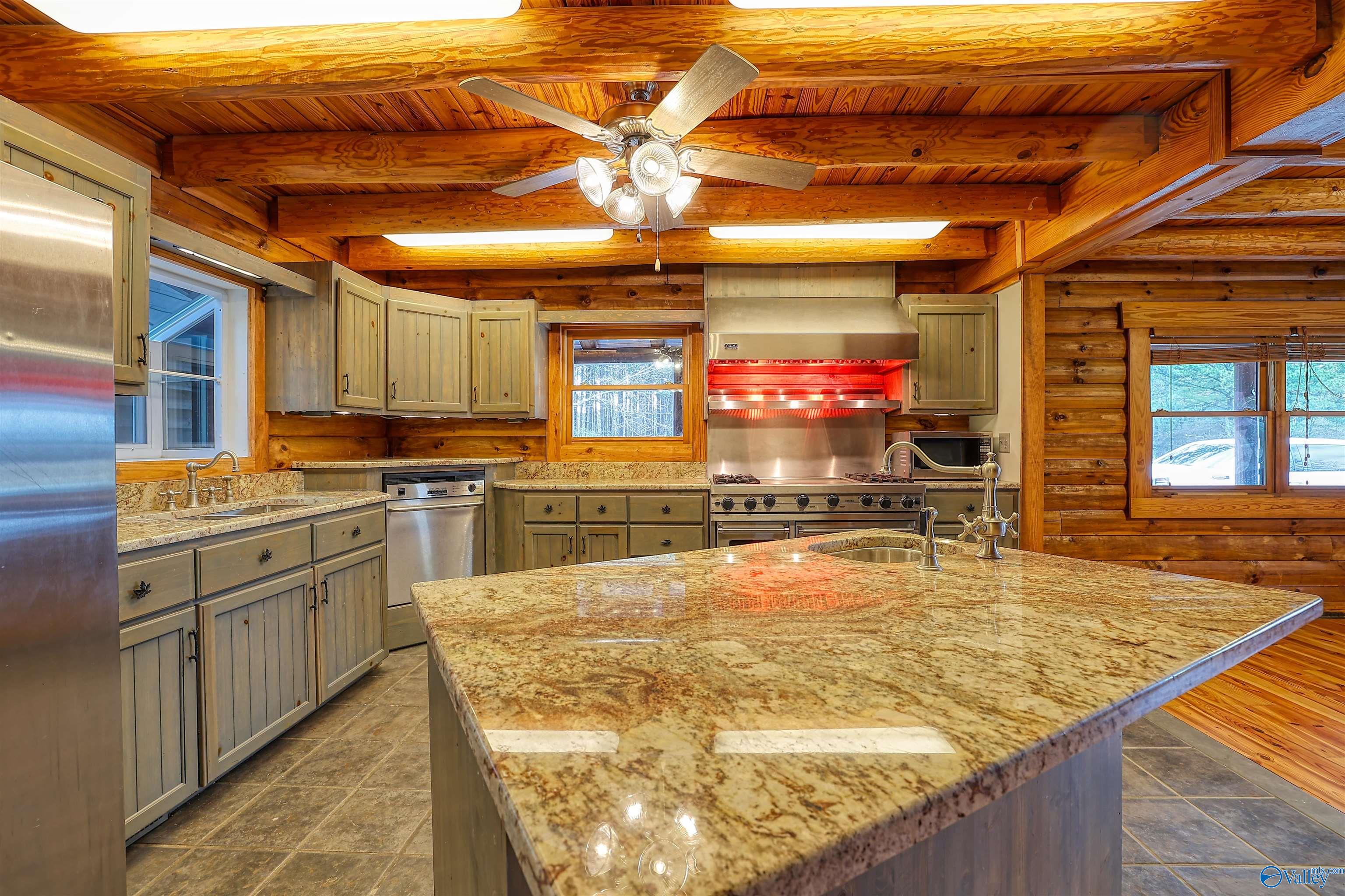 24552 Leatha Mae Way, Athens, Alabama image 6