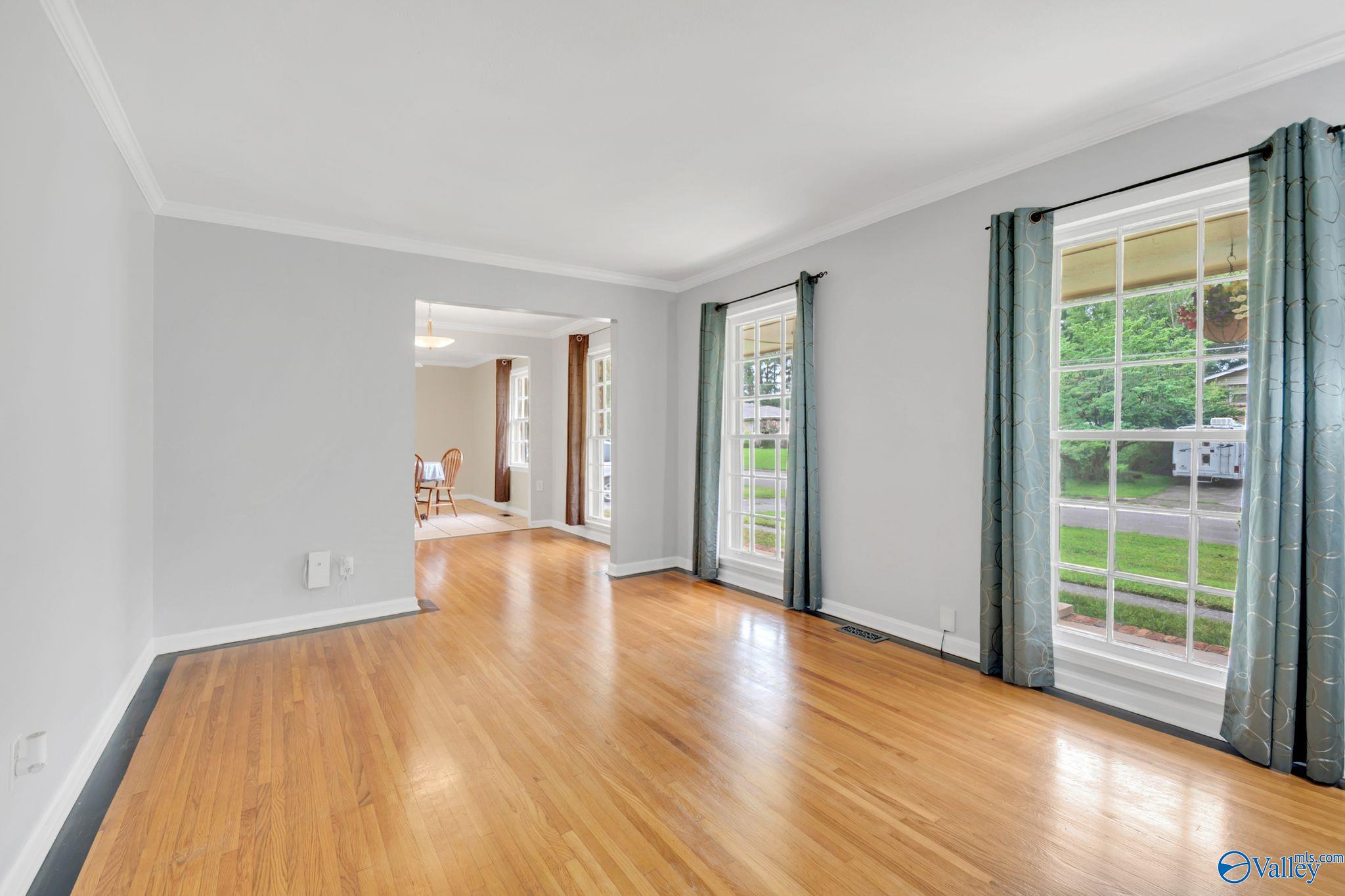 312 Forrest Park Court NW