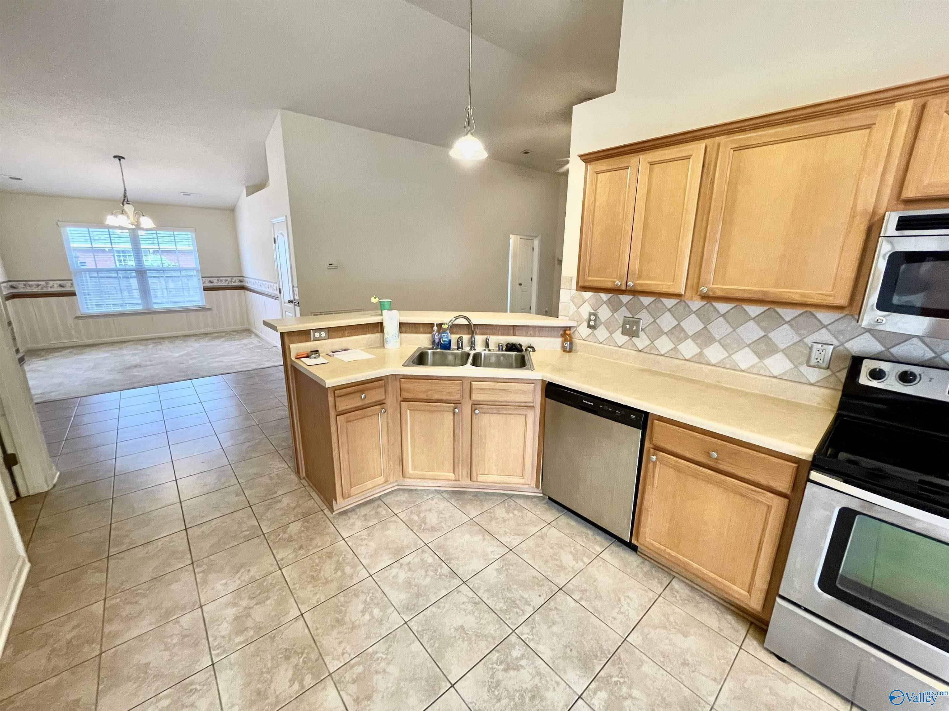 123 Amsterdam Place, Madison, Alabama image 5
