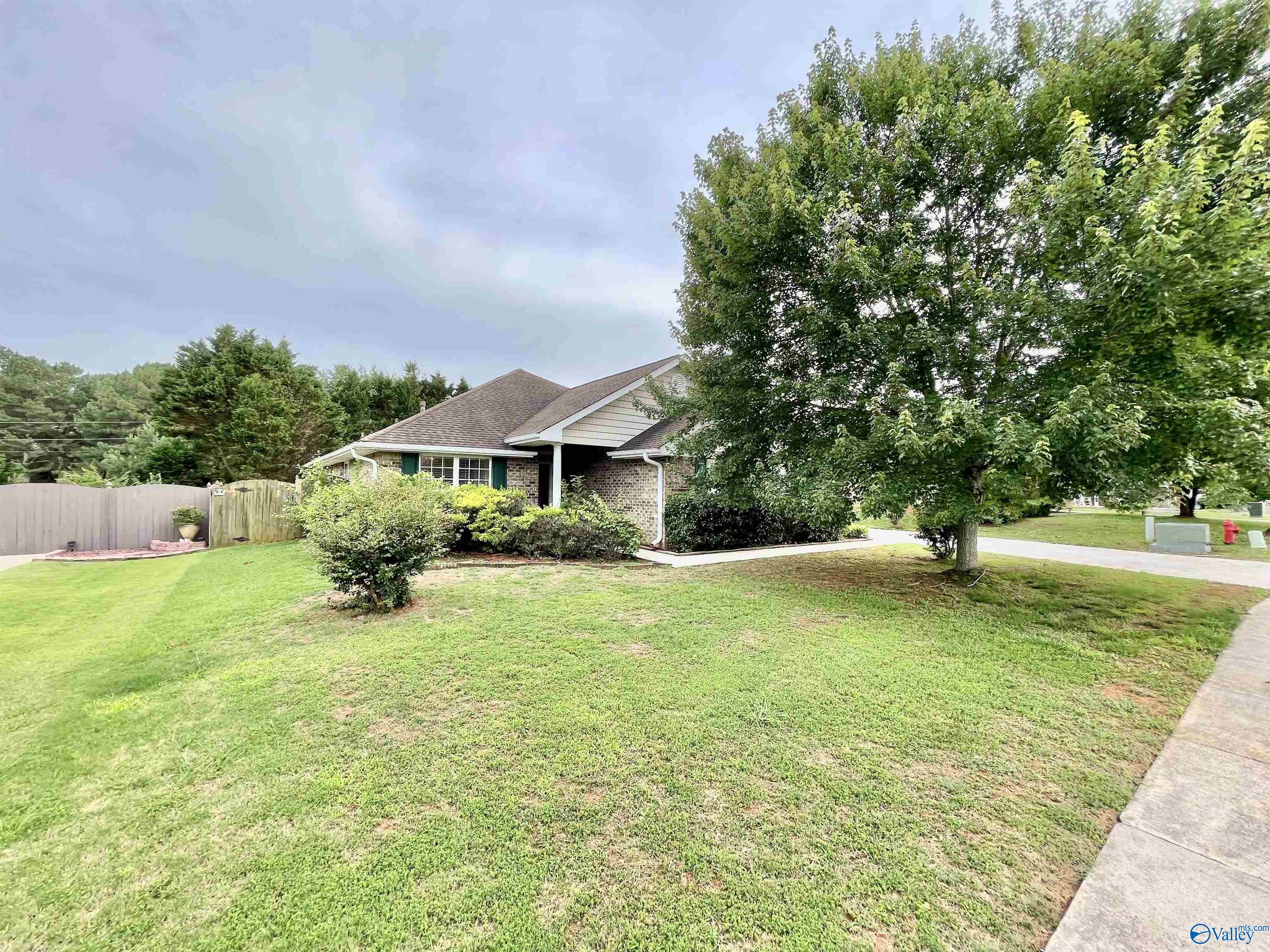 123 Amsterdam Place, Madison, Alabama image 2