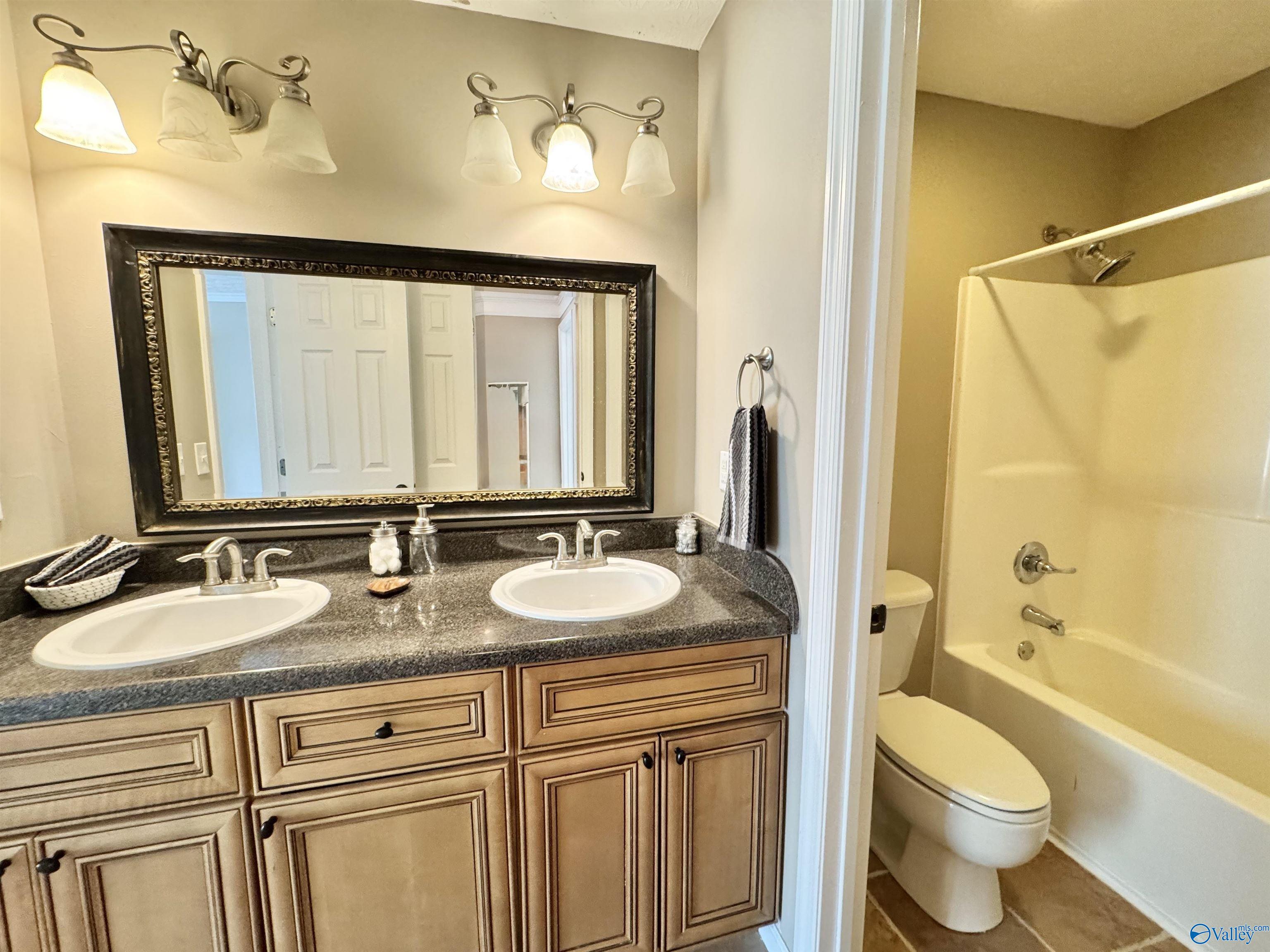 24766 Dogwood Drive, Elkmont, Alabama image 25