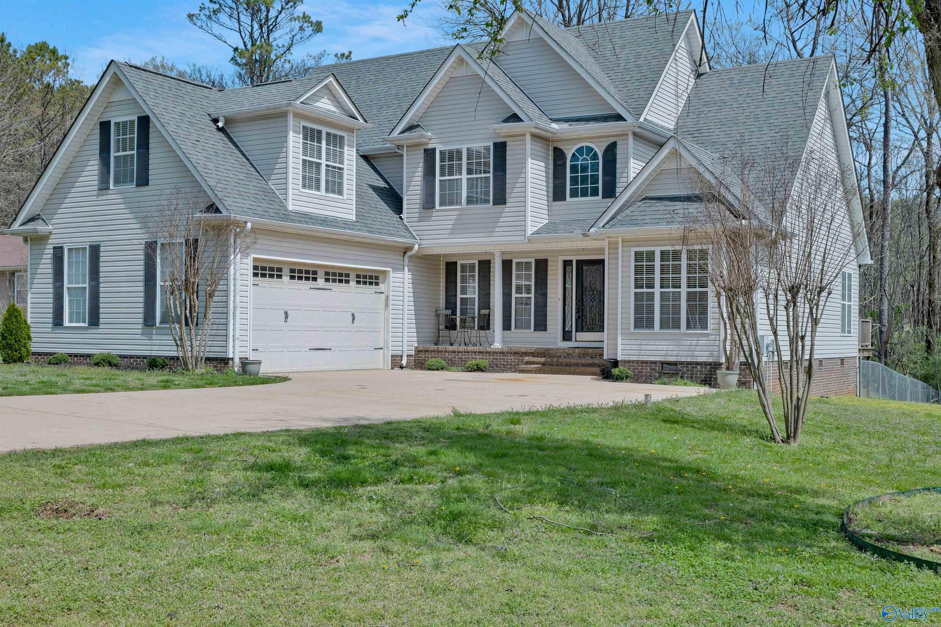 24766 Dogwood Drive, Elkmont, Alabama image 3