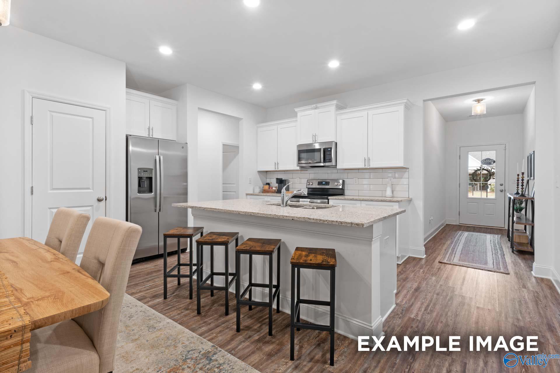 3129 Lea Lane SE 100