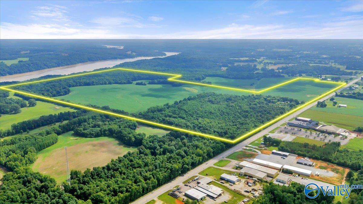 8855 US Highway 72 W
