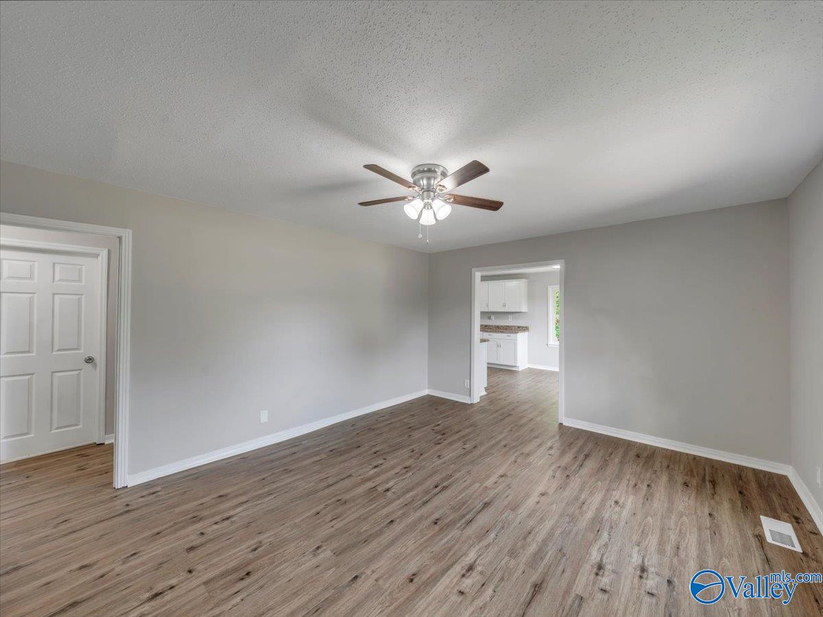 14289 Williams Road, Athens, Alabama image 9