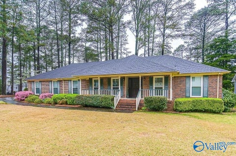 Homes For Rent - 15010 Carlisle Drive<br/> Huntsville, AL 35803
