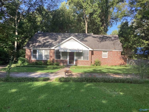 Homes For Sale - 505 Reynolds Street<br/> Gadsden, AL 35901
