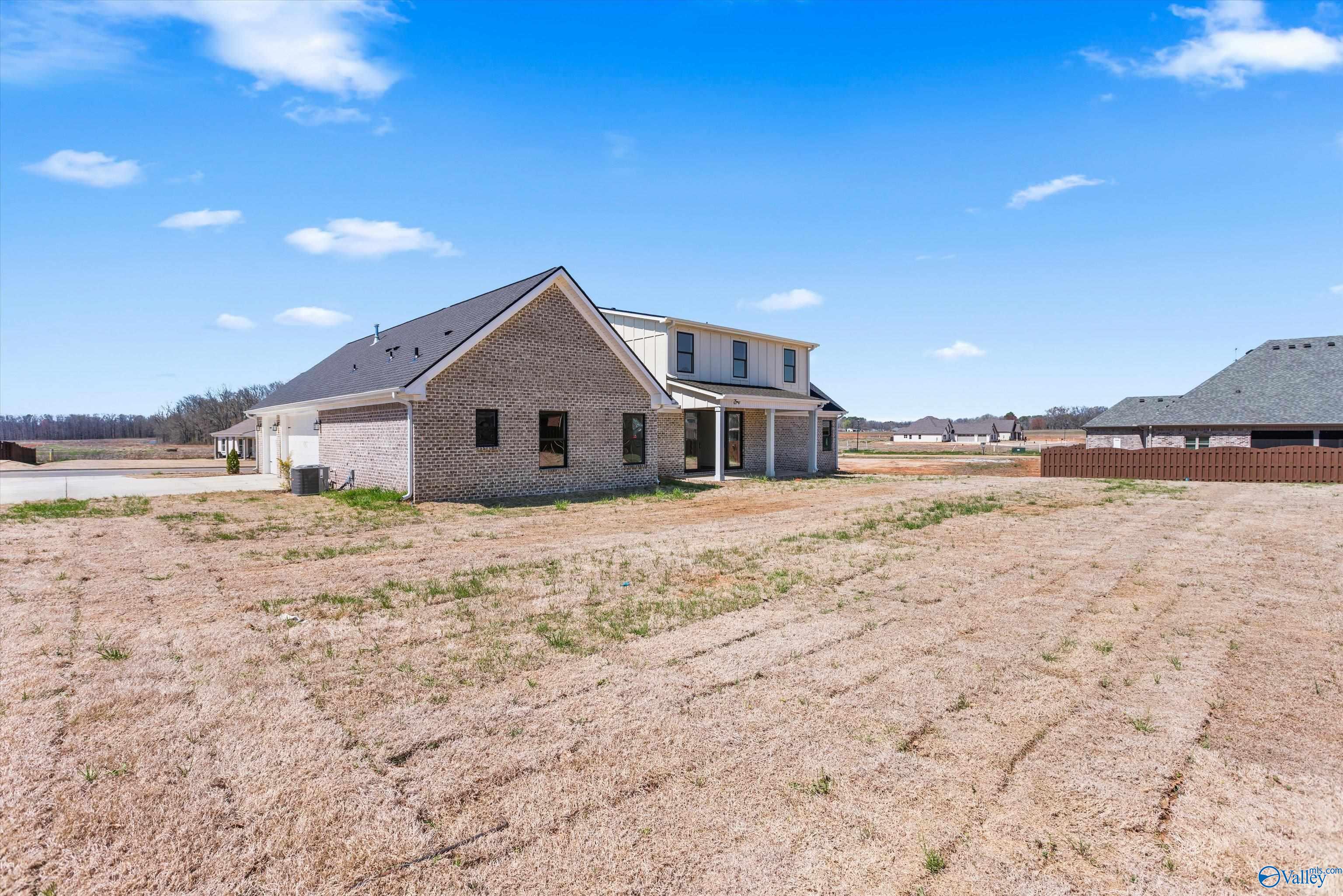 17558 Windermere Drive, Athens, Alabama image 37