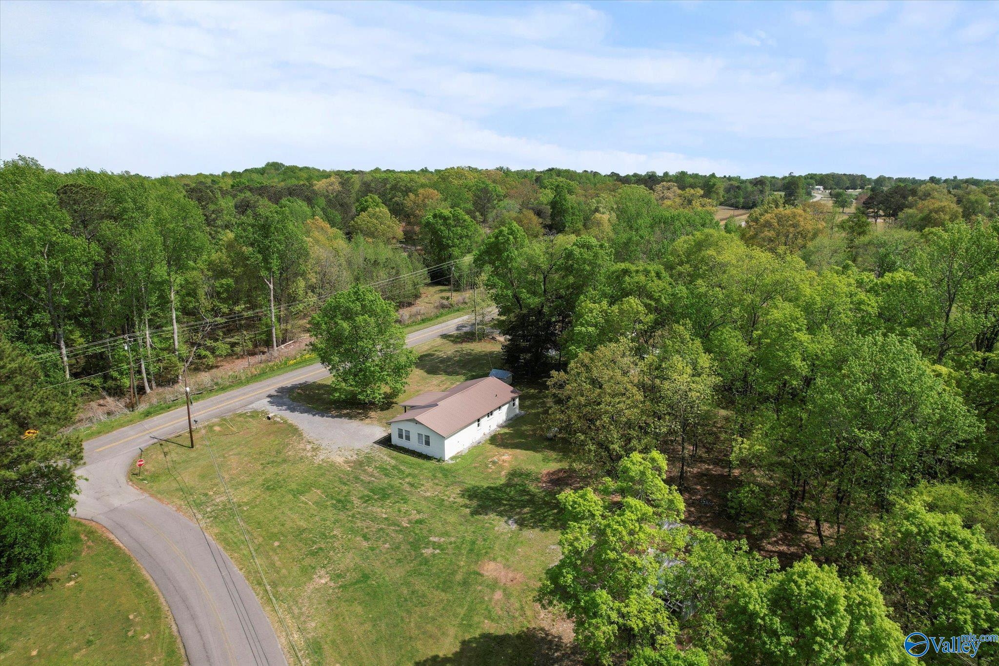 2285 Georgia Mountain Road, Guntersville, Alabama image 28