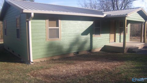 Homes For Sale - 1160 County Road 455<br/> Boaz, AL 35957