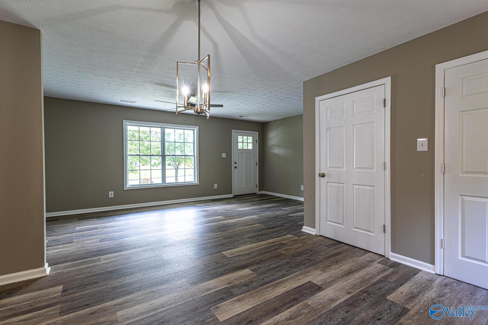 601 Homeplace Avenue, Hartselle, Alabama image 4