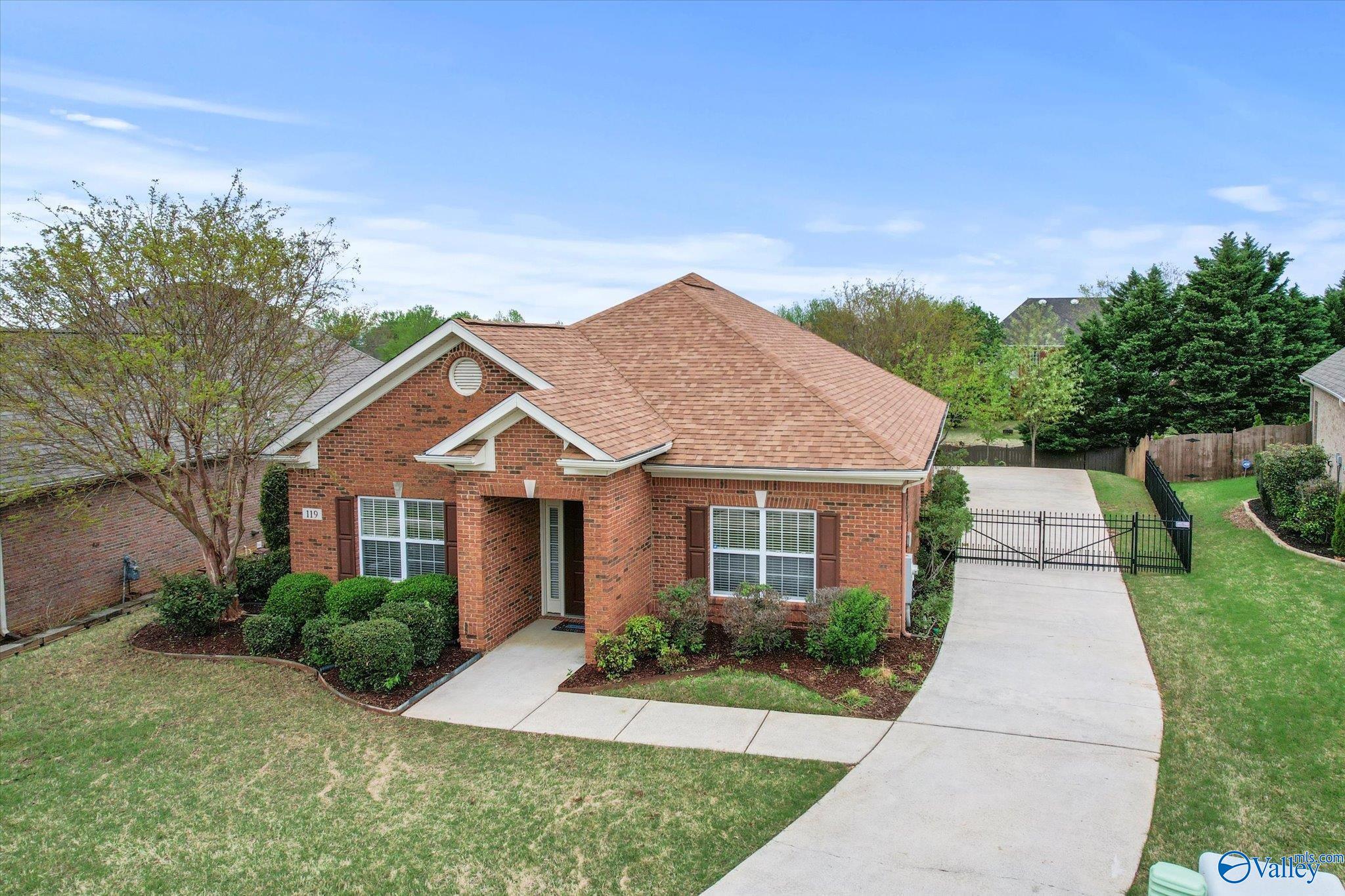 119 Alford Lane, Harvest, Alabama image 1