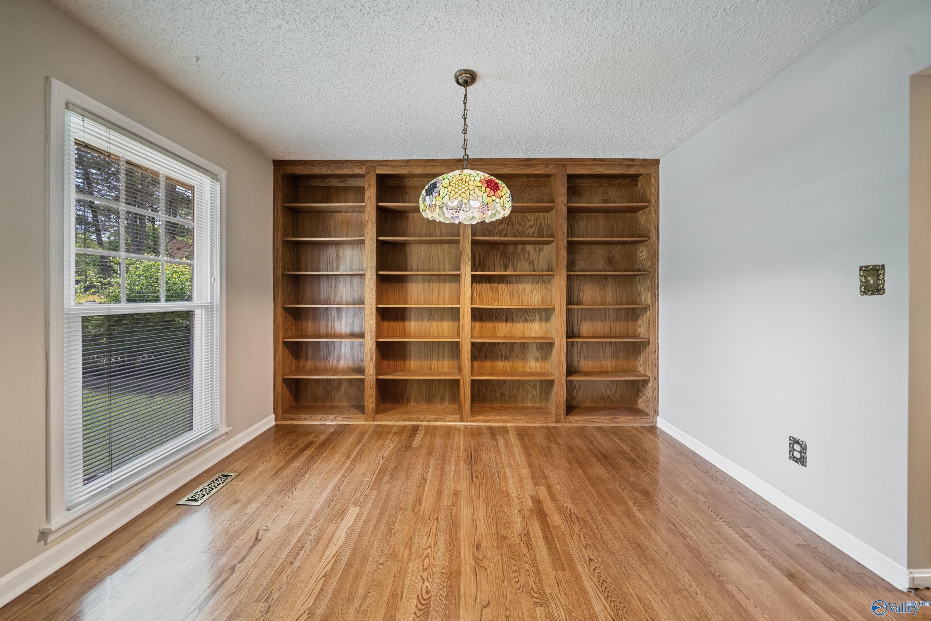 517 Hermitagewood Drive, Huntsville, Alabama image 7