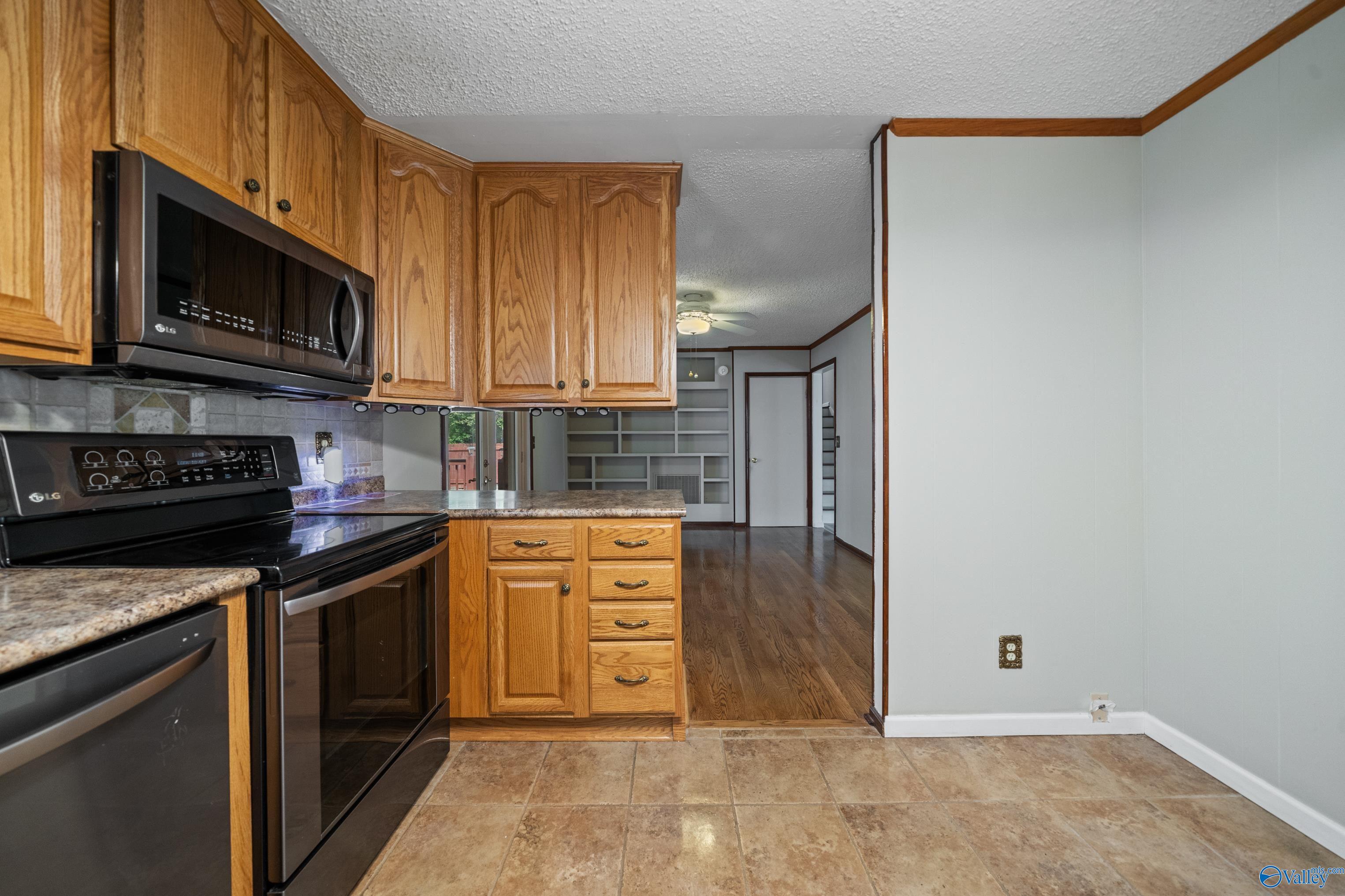 517 Hermitagewood Drive, Huntsville, Alabama image 11