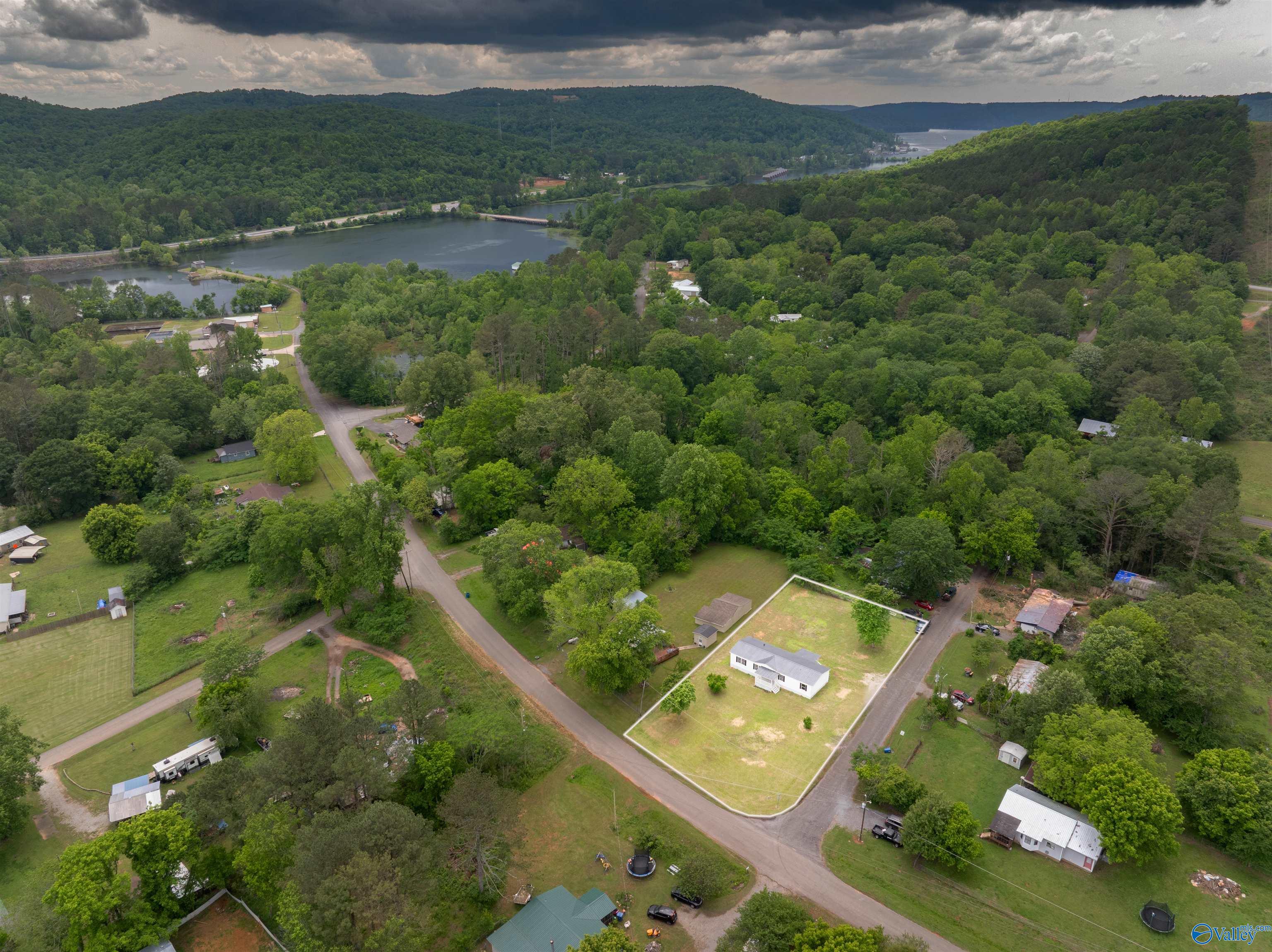 11 Whitaker Drive, Grant, Alabama image 21