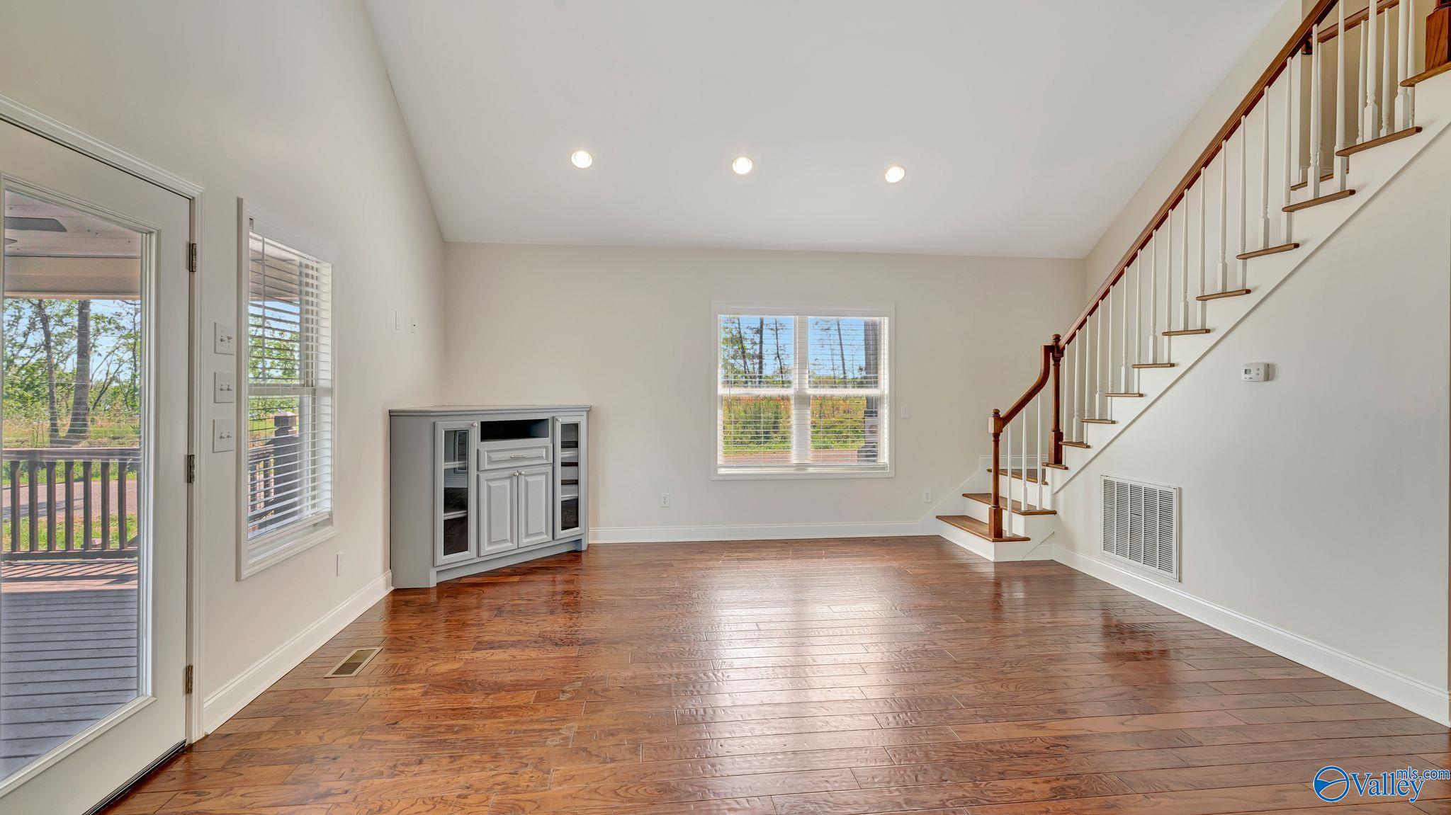 2846 Preston Island Cir, Scottsboro, Alabama image 9