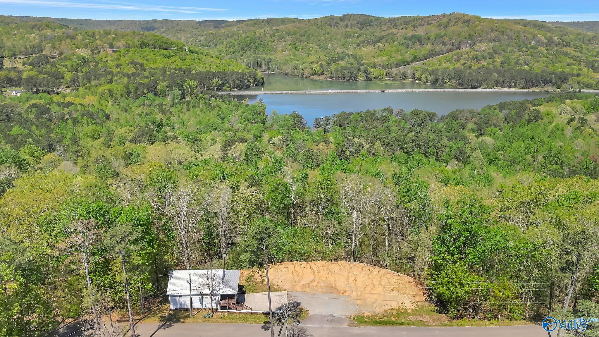 2846 Preston Island Cir, Scottsboro, Alabama image 4