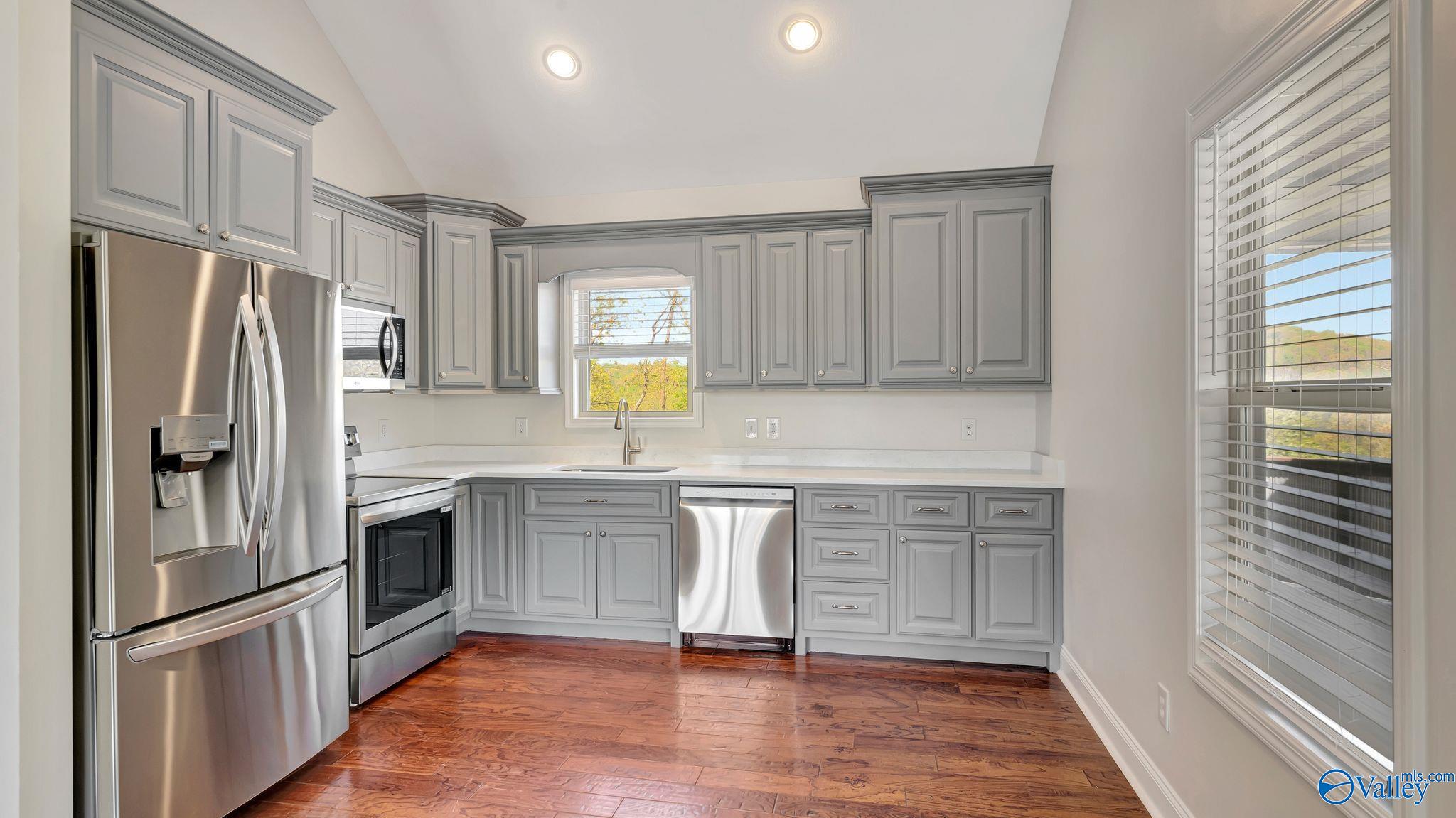 2846 Preston Island Cir, Scottsboro, Alabama image 11