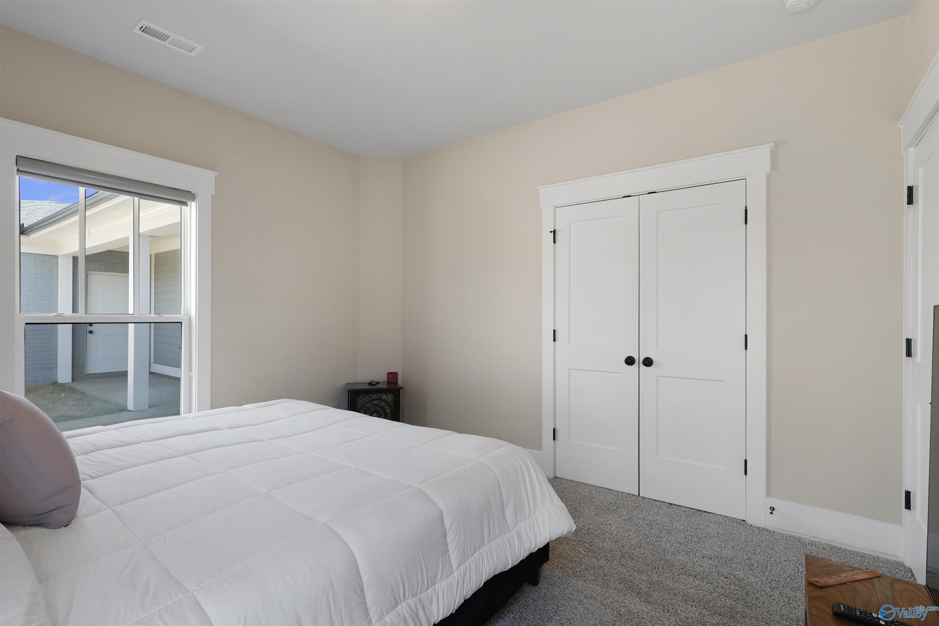 389 Hay Rake Drive, Madison, Alabama image 17