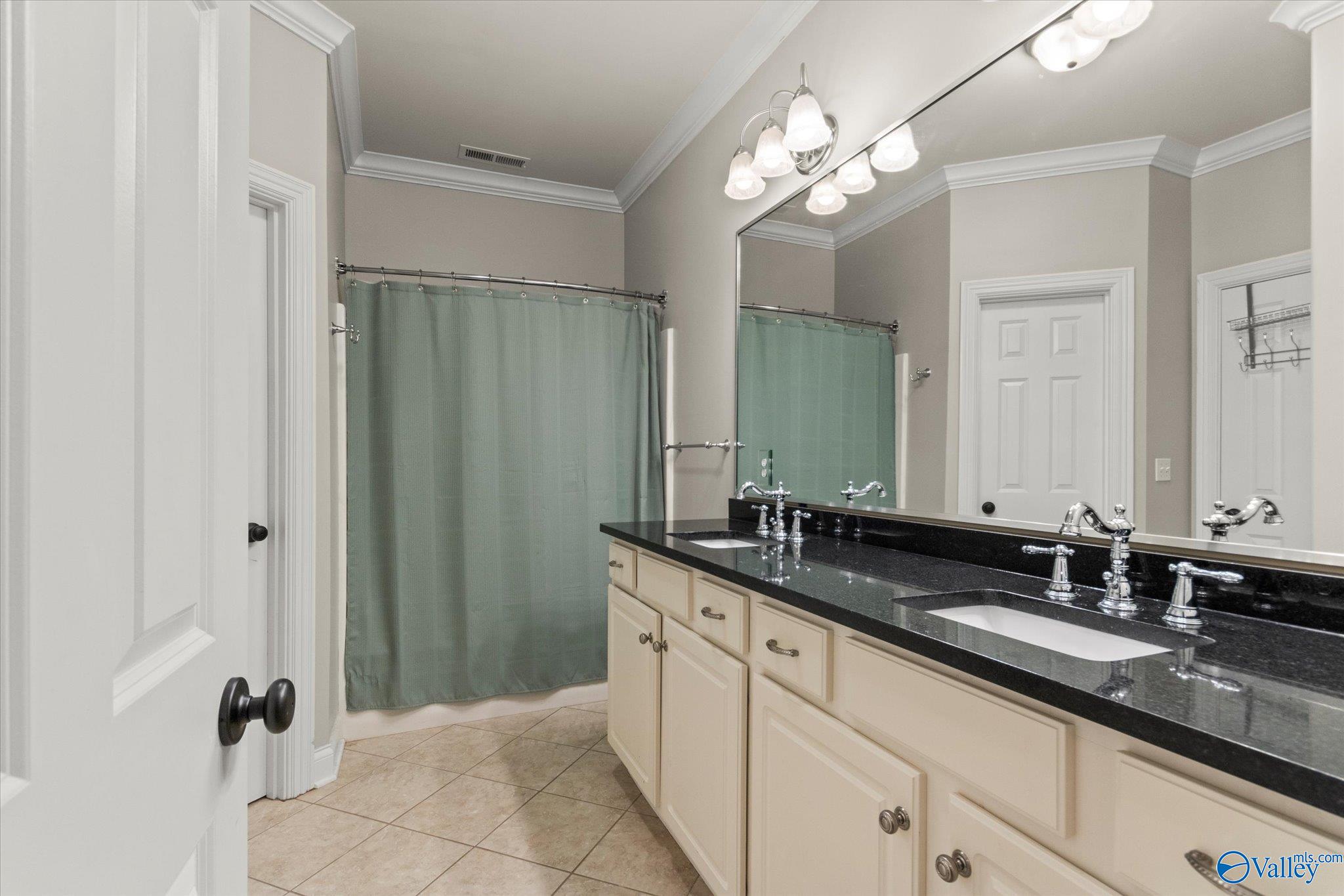 10200 Gibraltar Drive, Huntsville, Alabama image 18