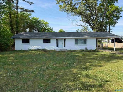 814 Cedar Lake Road SW Decatur AL 35603