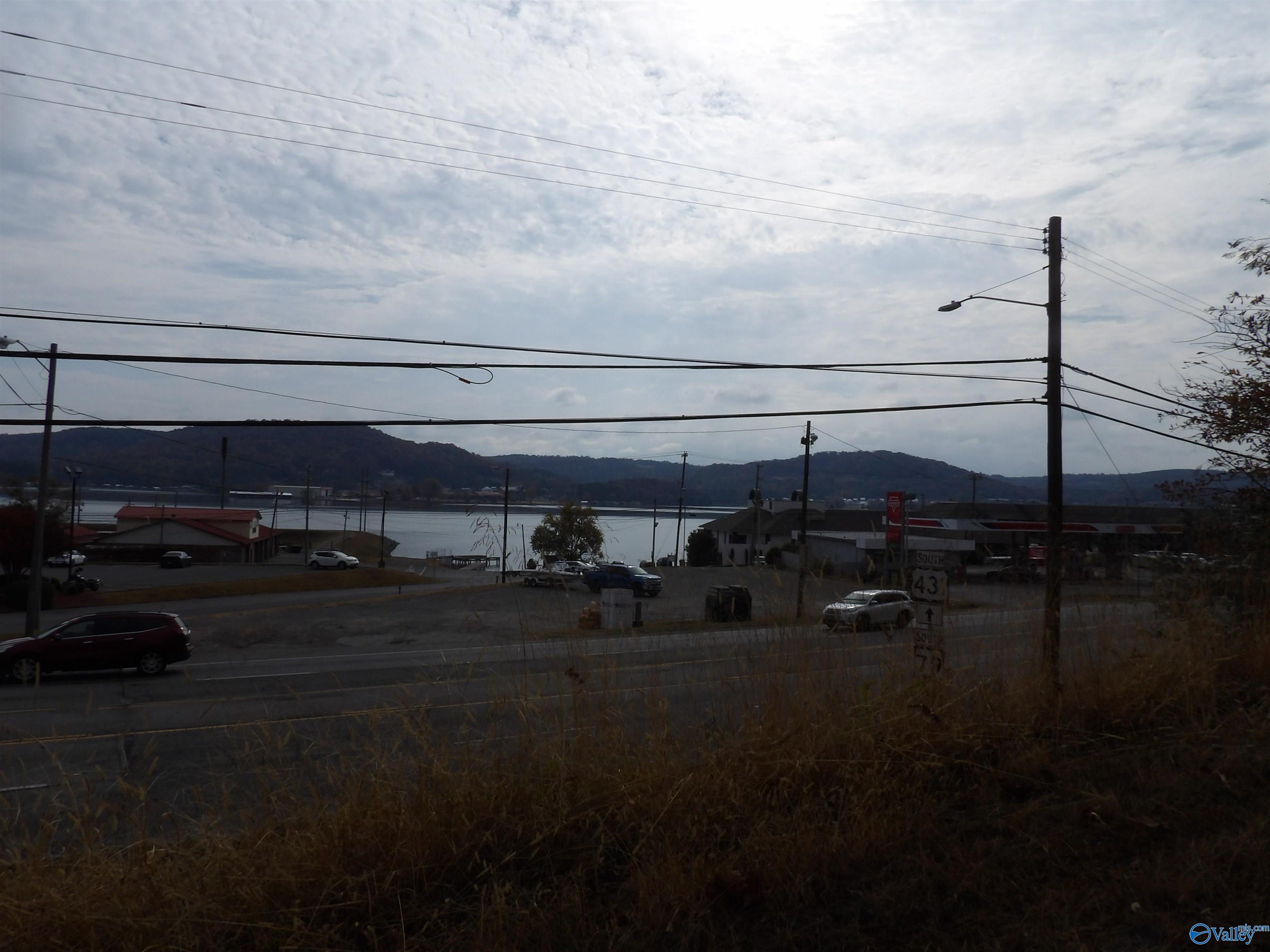 .21 Acres Dunlap Avenue, Guntersville, Alabama image 3