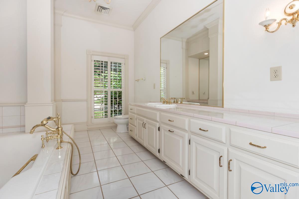 1240 Deborah Drive, Huntsville, Alabama image 20