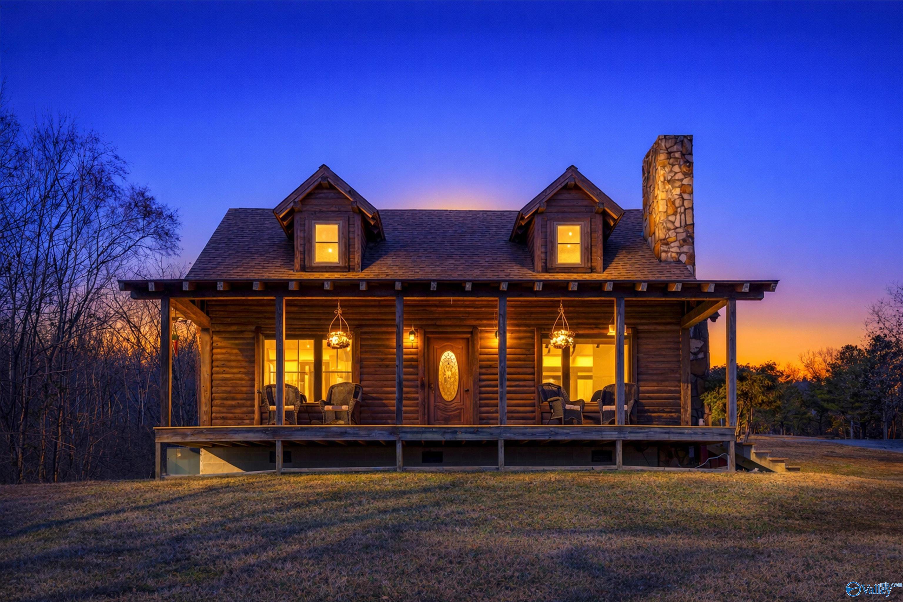 Cullman, Alabama, 35057, United States, 4 Bedrooms Bedrooms, ,4 BathroomsBathrooms,Residential,Active,2021968