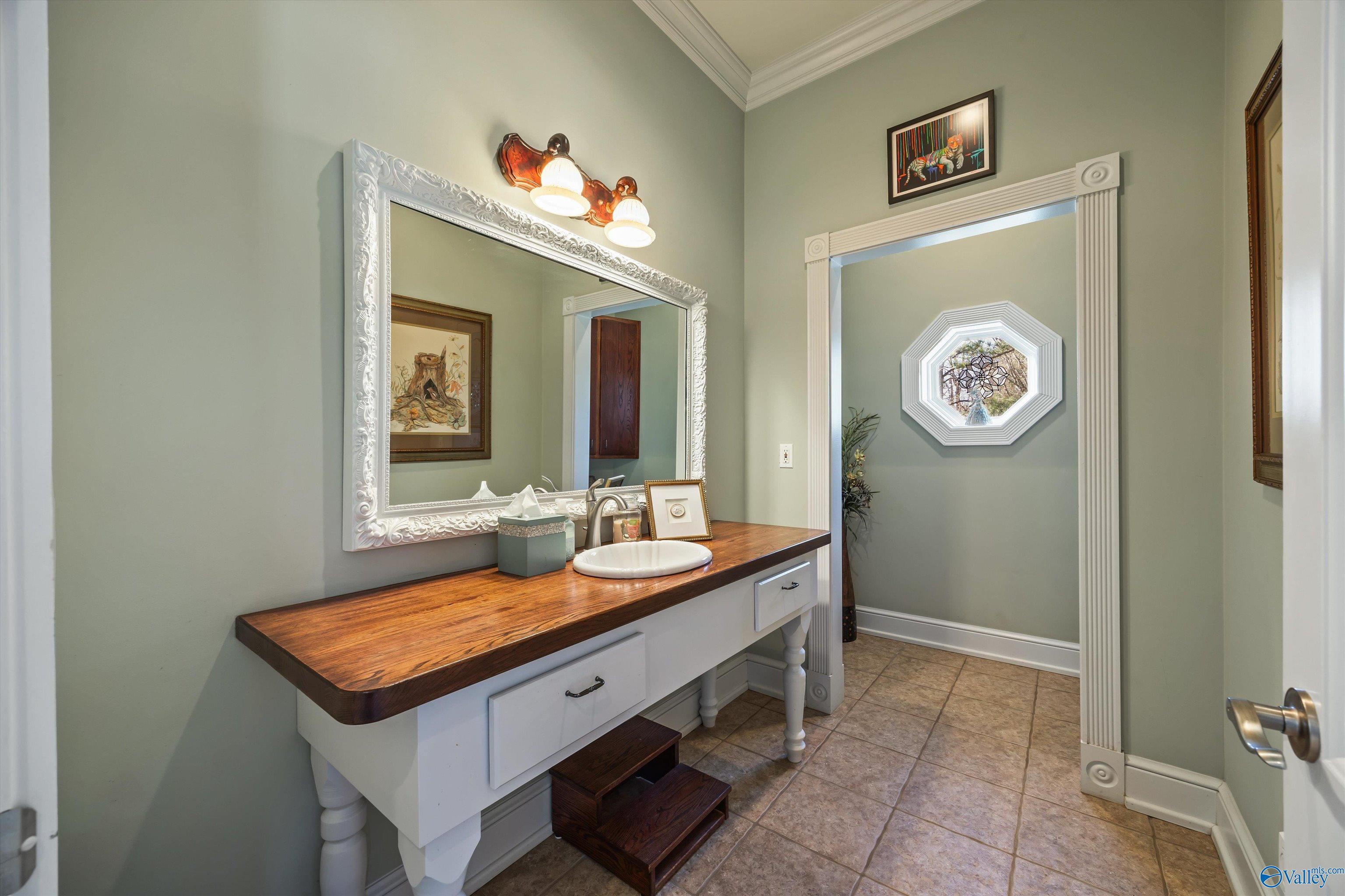 Cullman, Alabama, 35057, United States, 4 Bedrooms Bedrooms, ,4 BathroomsBathrooms,Residential,Active,2021968