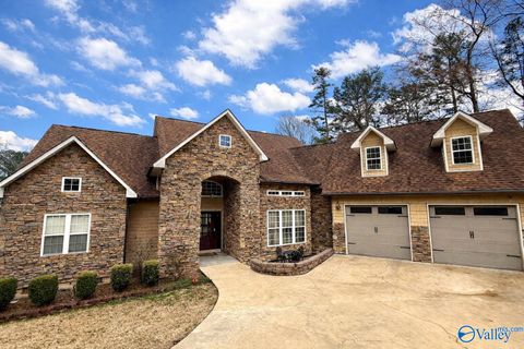 Photo of 1107 Scenic Drive, Gadsden, AL 35904 (MLS # 21911138)